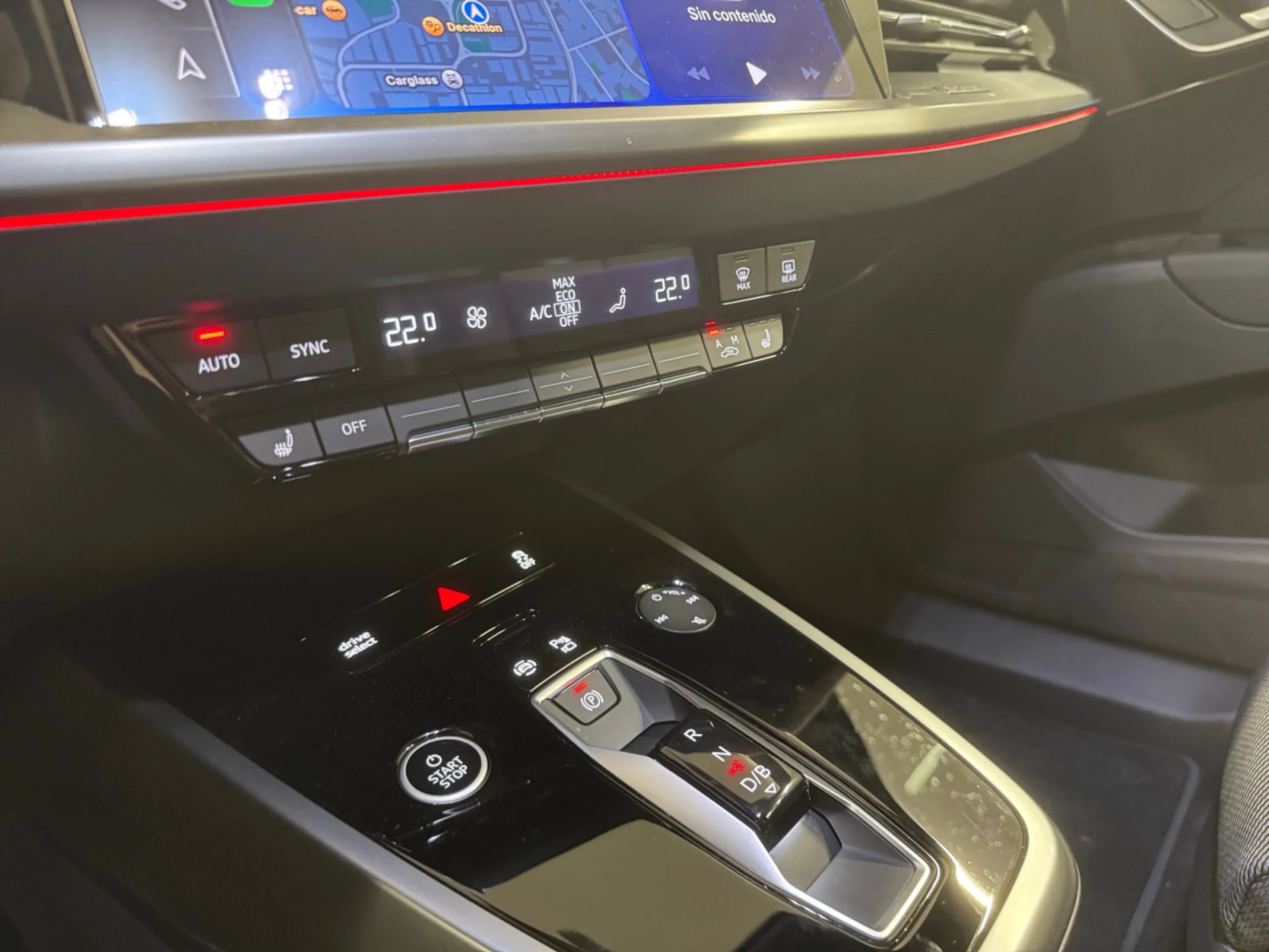AUDI Q4 SPORTBACK GENUINE EDITION 45 E TRON 210KW 82KWH - Foto 9
