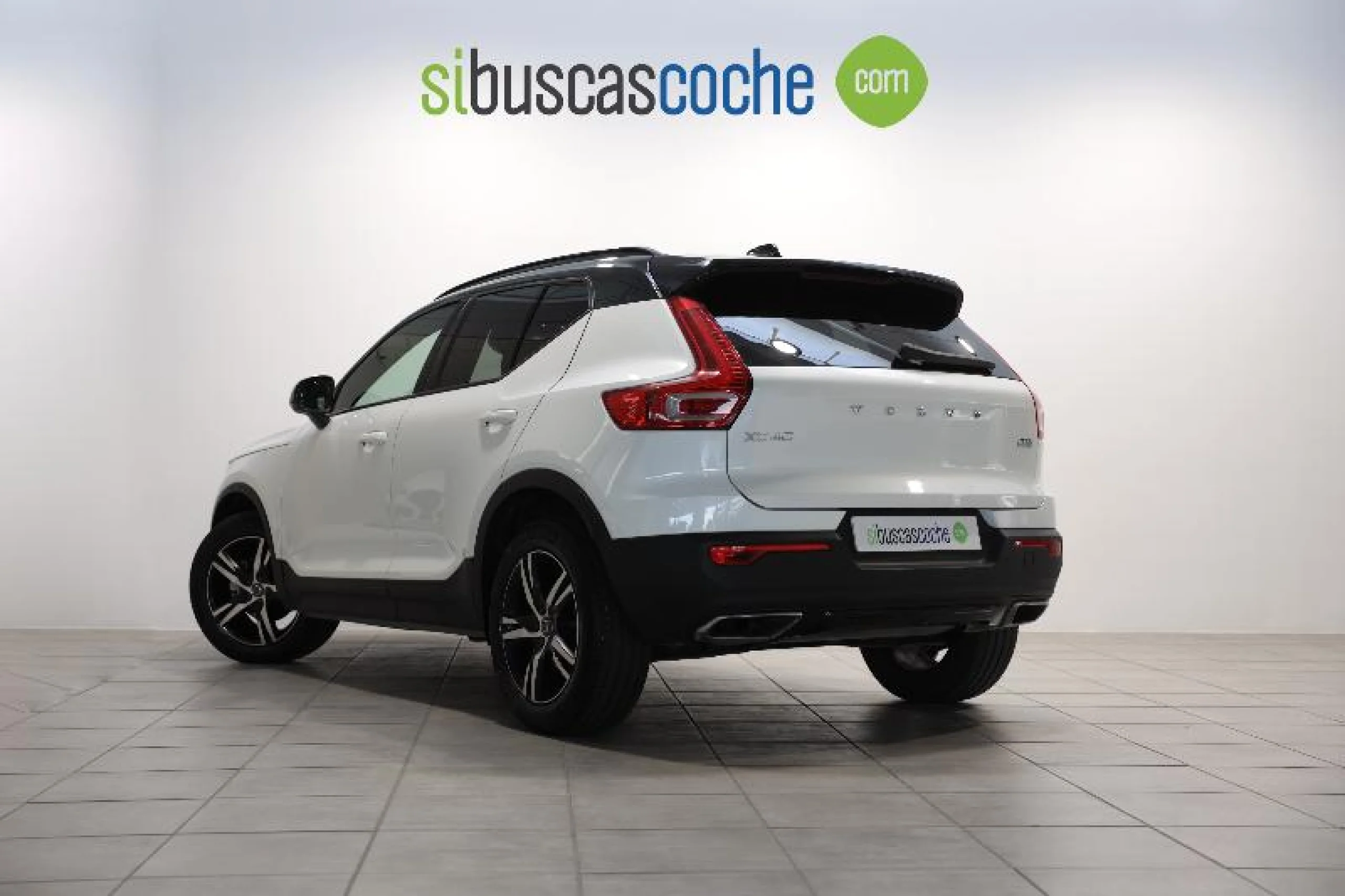 VOLVO XC40 2.0 D3 R DESIGN AUTO - Foto 2