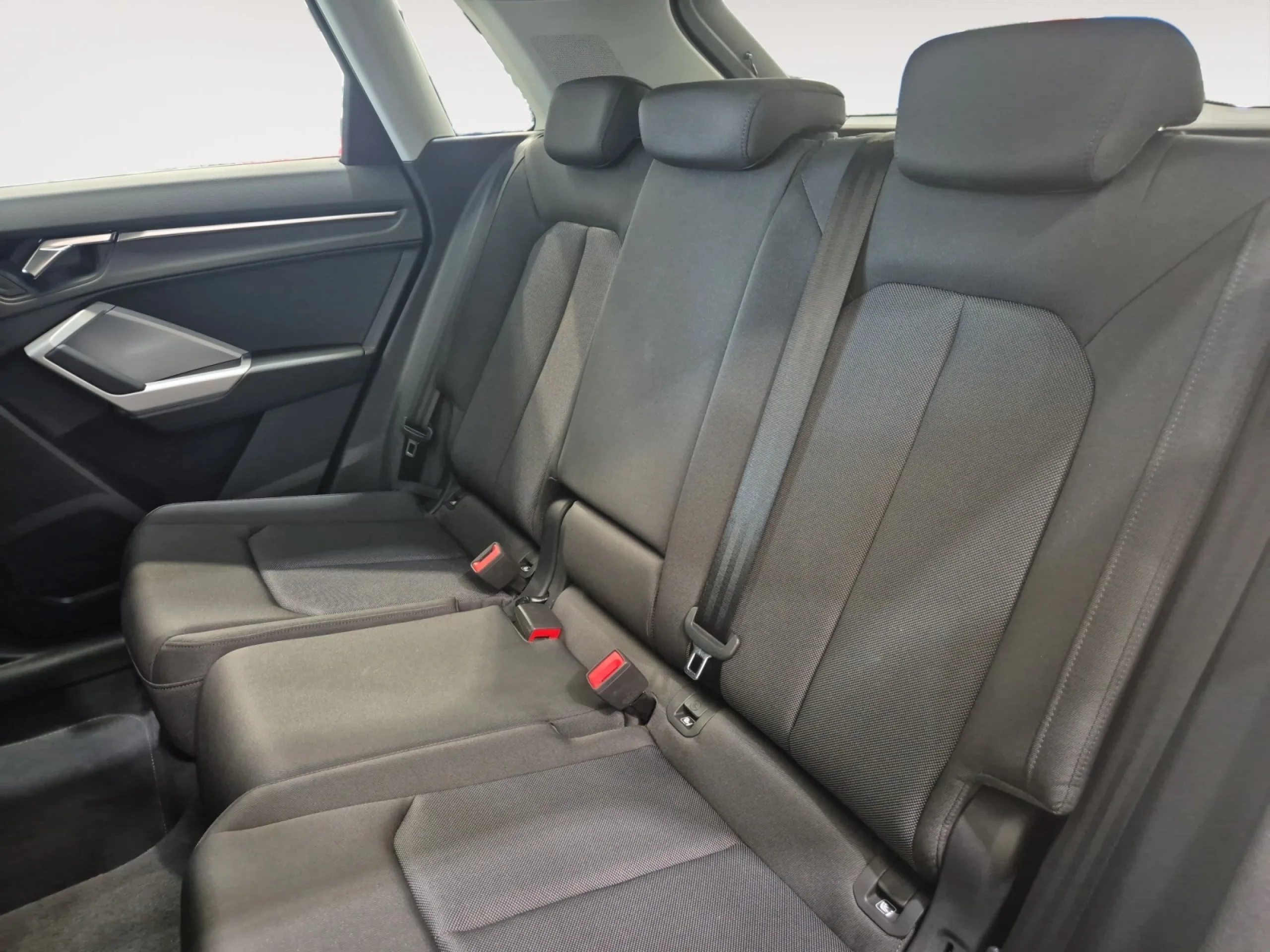 AUDI Q3 ADVANCED 35 TDI 110KW (150CV) S TRONIC - Foto 6