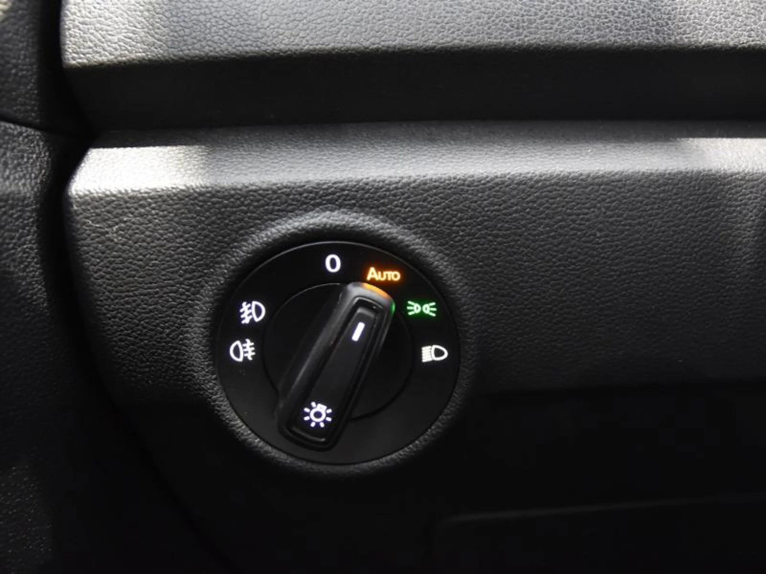 VOLKSWAGEN T ROC ADVANCE 1.6 TDI 85KW (115CV) - Foto 16