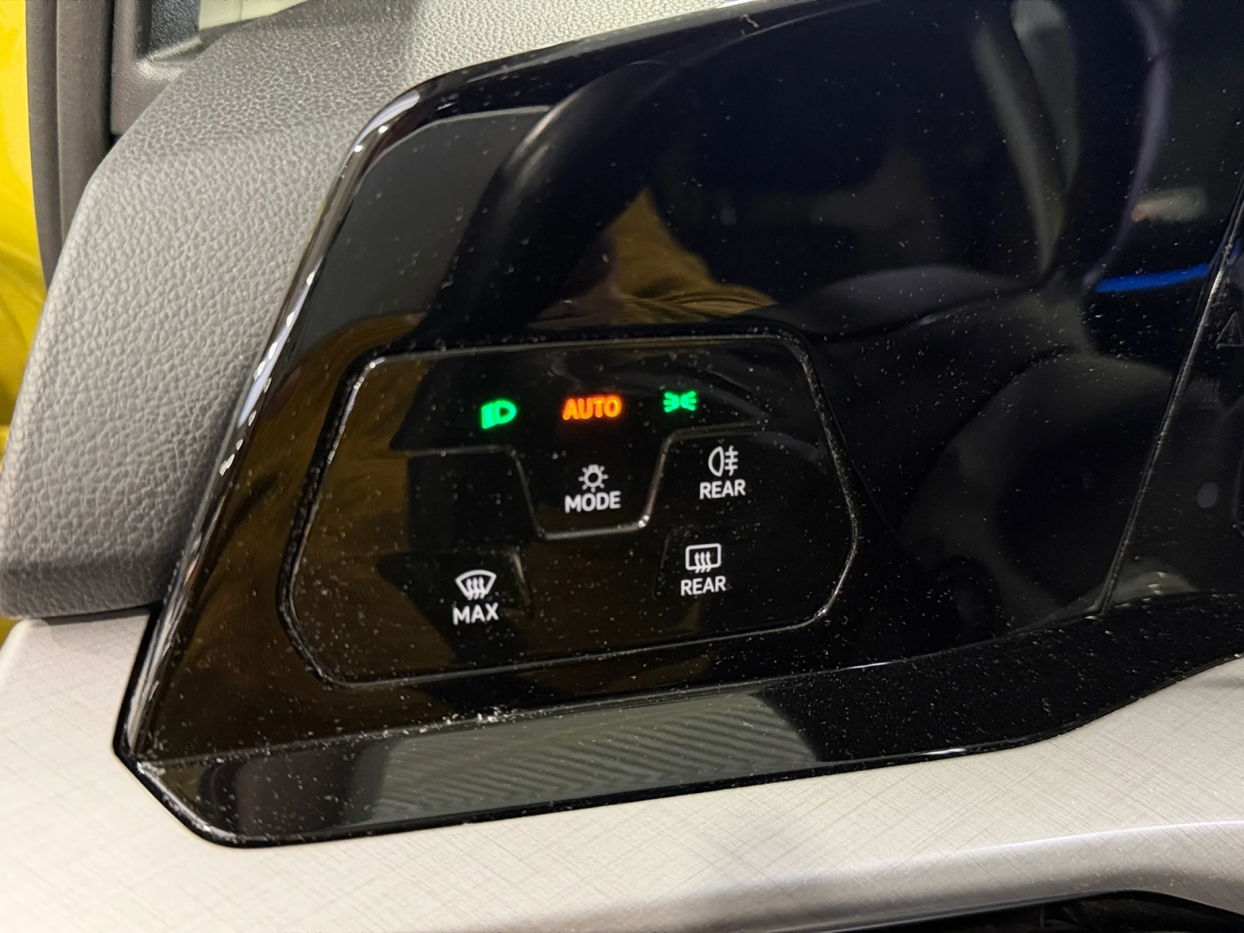 VOLKSWAGEN GOLF LIFE 1.5 TSI 96KW (130CV) - Foto 13