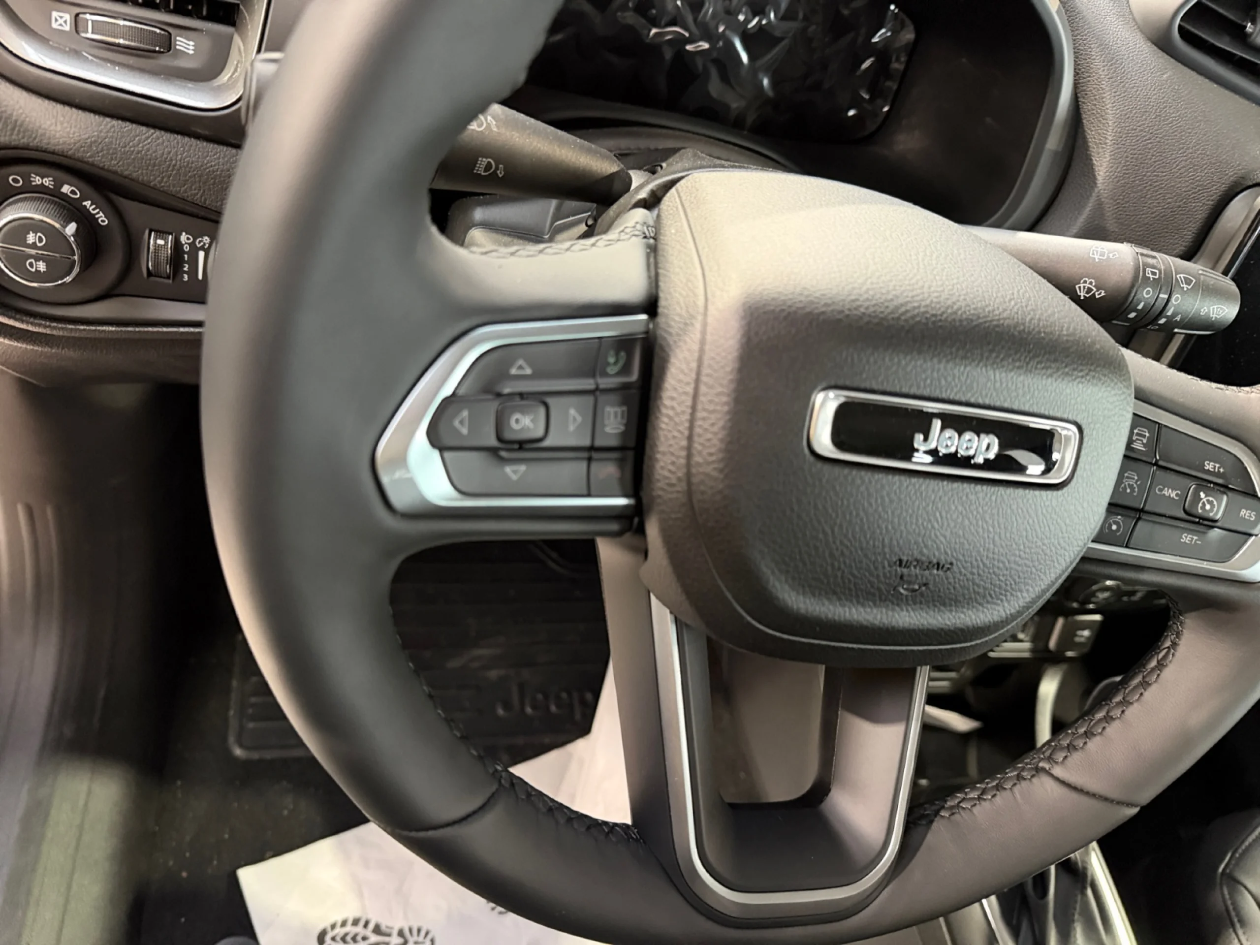 JEEP RENEGADE EHYBRID SUMMIT 1.5 MHEV 130HP AT EAWD - Foto 11