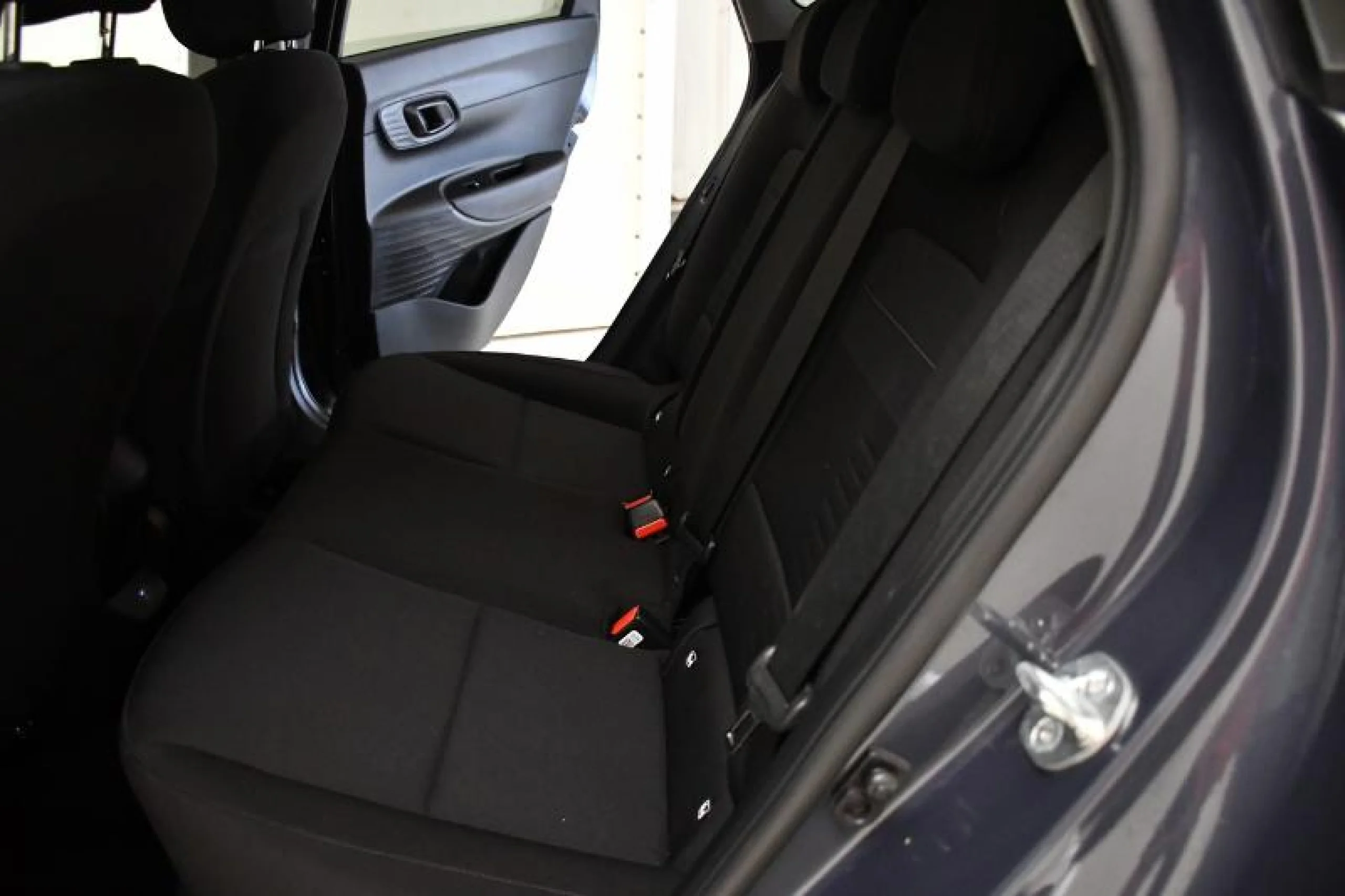 HYUNDAI BAYON 1.0 TGDI 74KW (100CV) 48V MAXX DCT - Foto 7