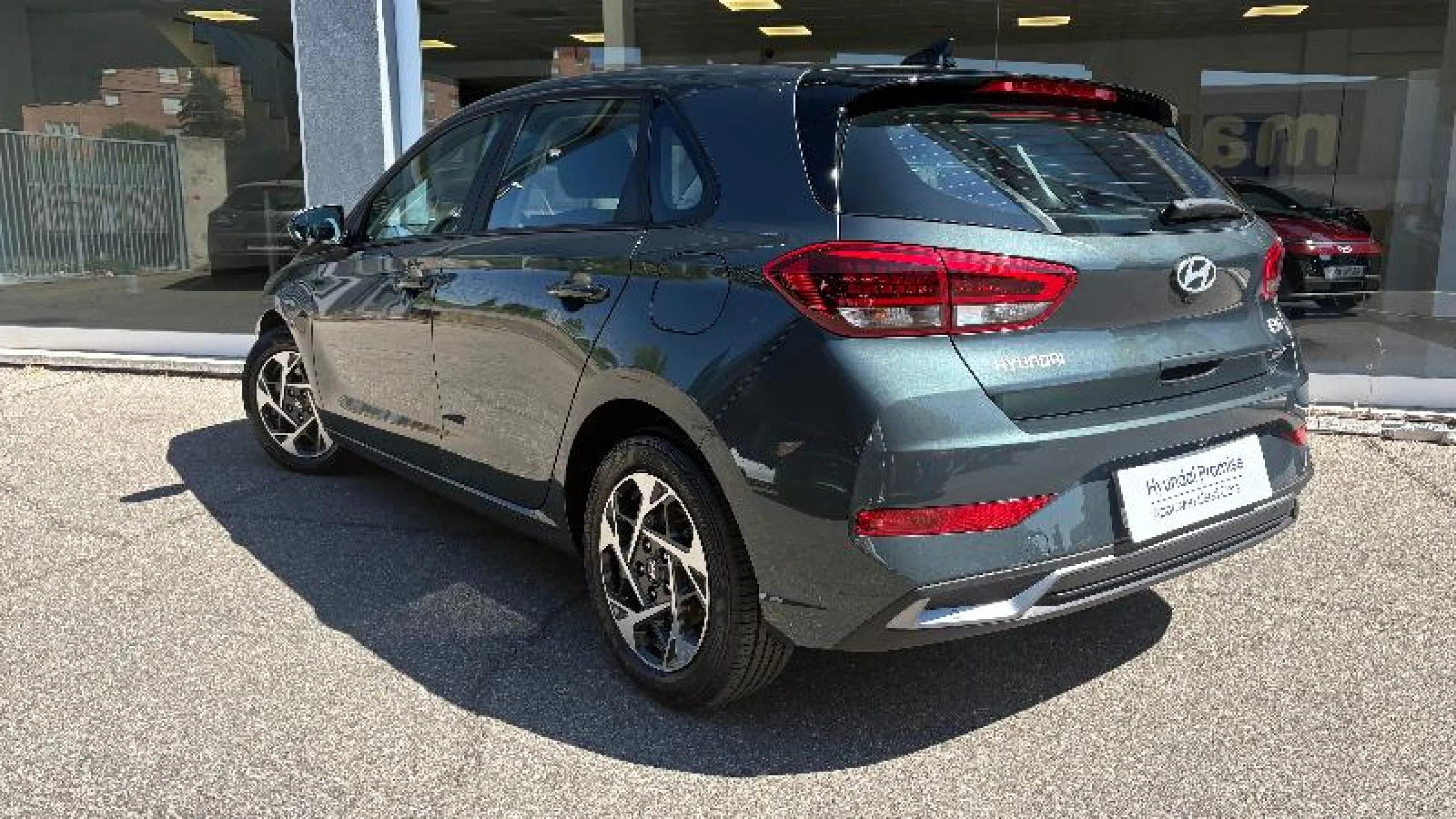 HYUNDAI I30 1.0 TGDI 48V KLASS - Foto 9