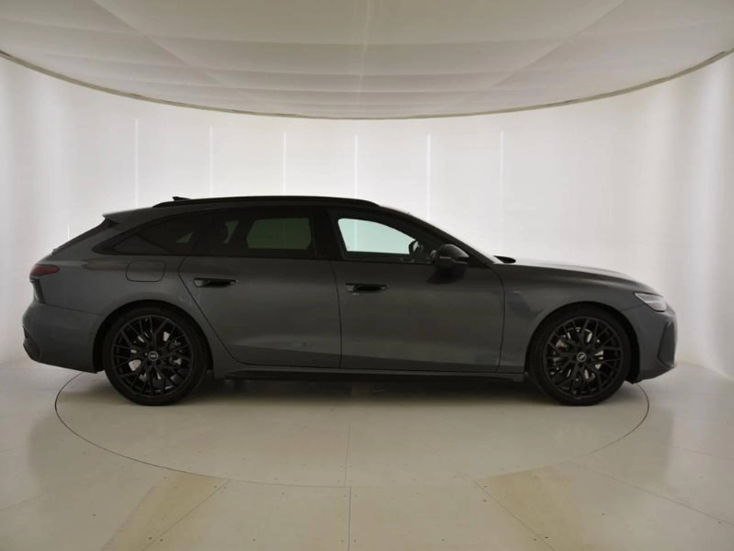 AUDI A6 E HYBRID QUATTRO 220KW BLACK LINE - Foto 3