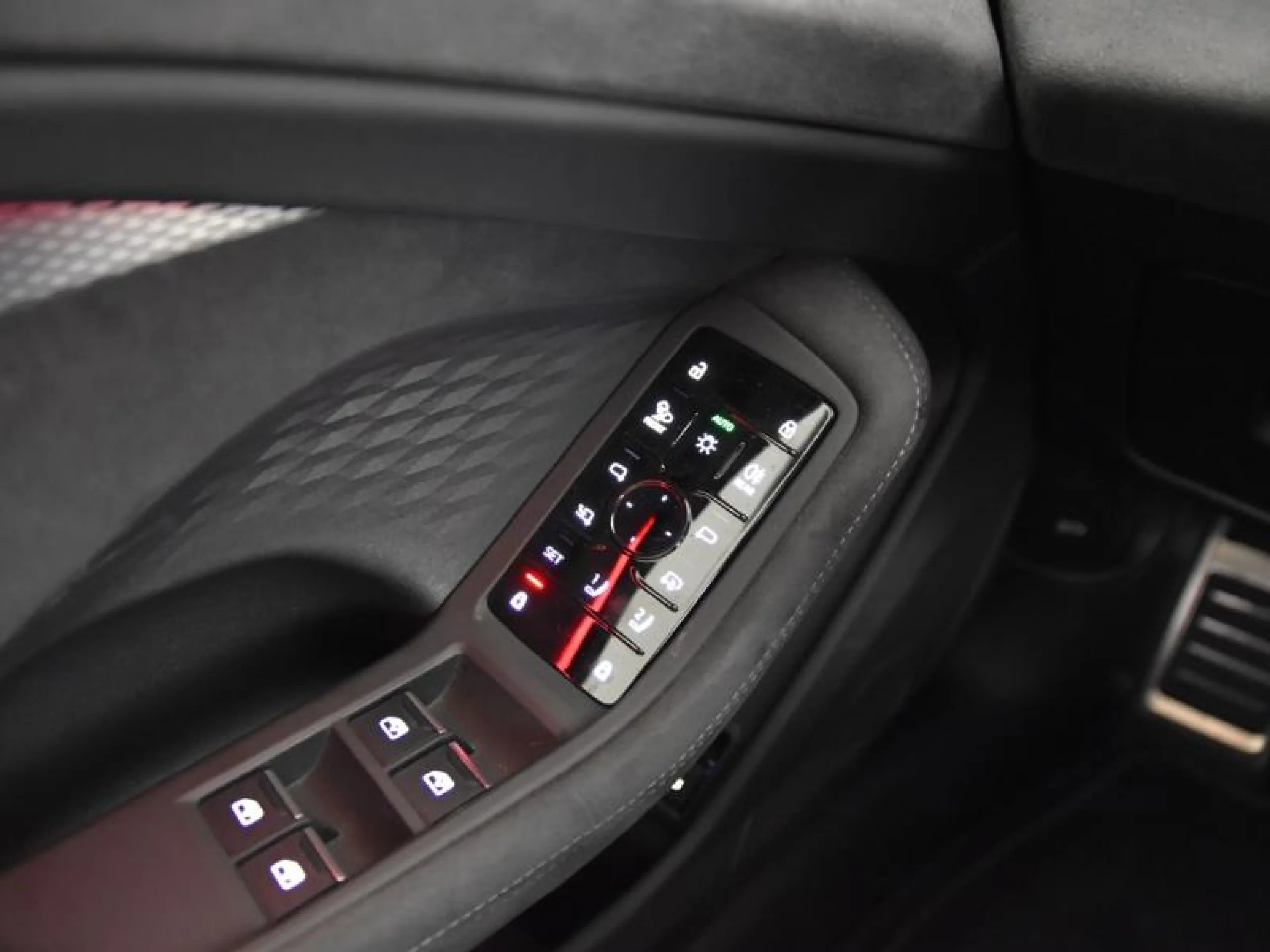 AUDI A6 E HYBRID QUATTRO 220KW BLACK LINE - Foto 18