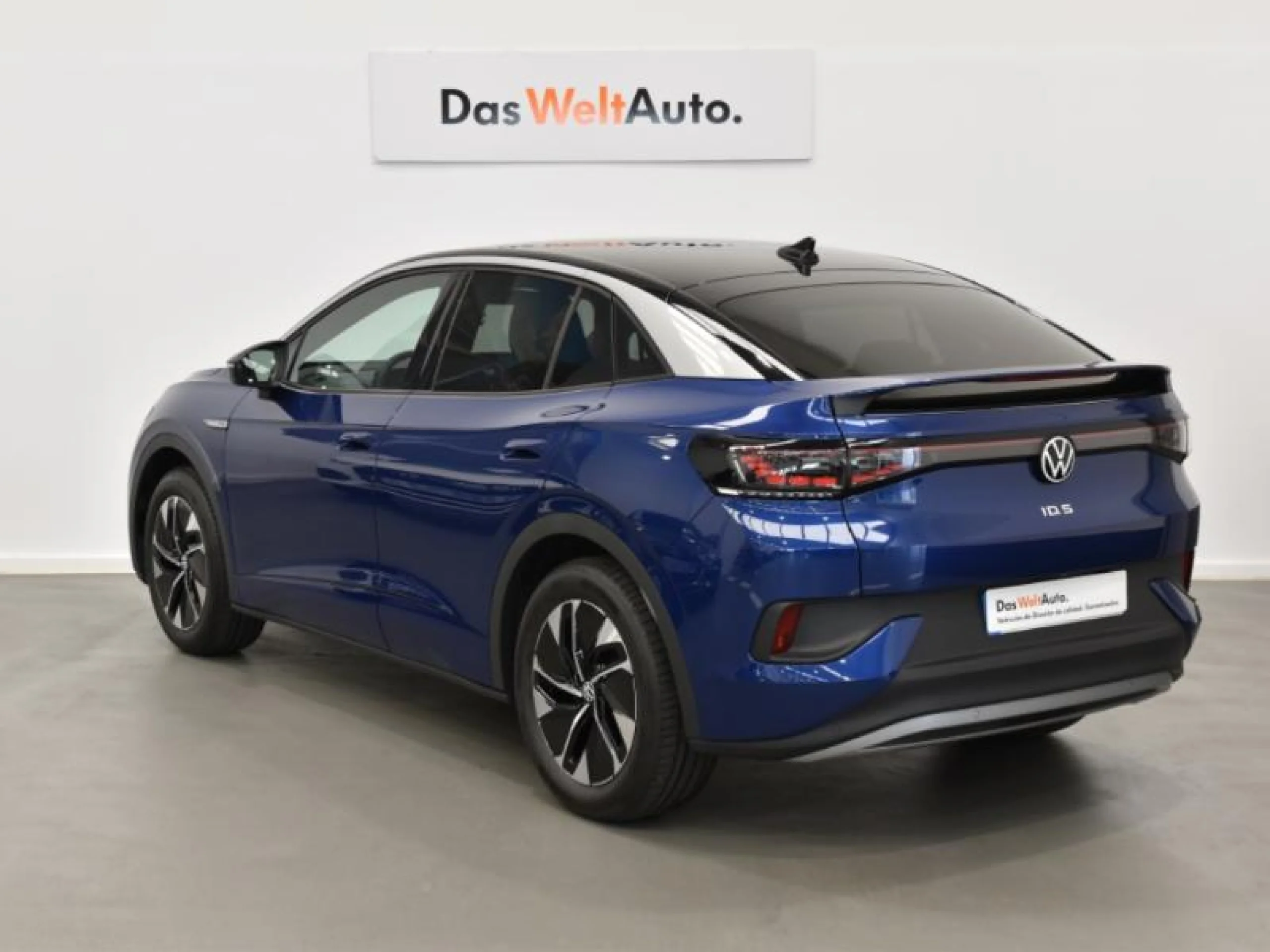 VOLKSWAGEN ID.5 PRO   128KW (174CV) - Foto 2