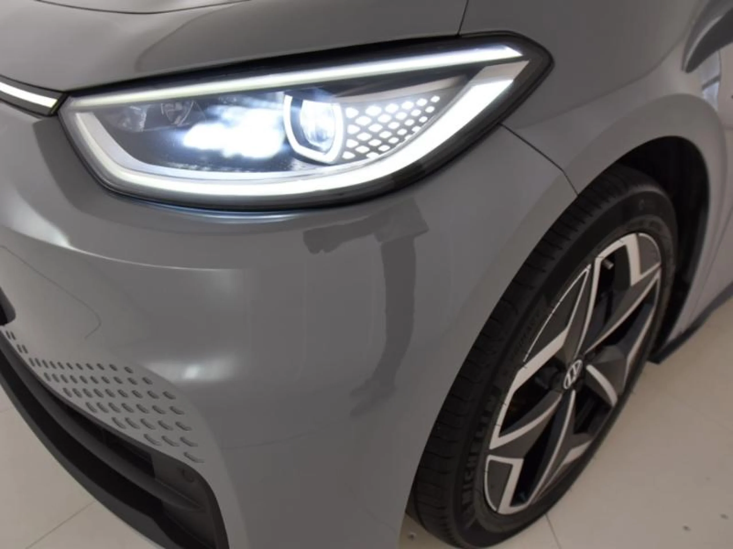 VOLKSWAGEN ID.3 1ST MAX 150KW (205CV) AUTOMÁTICO 1 VEL. - Foto 17
