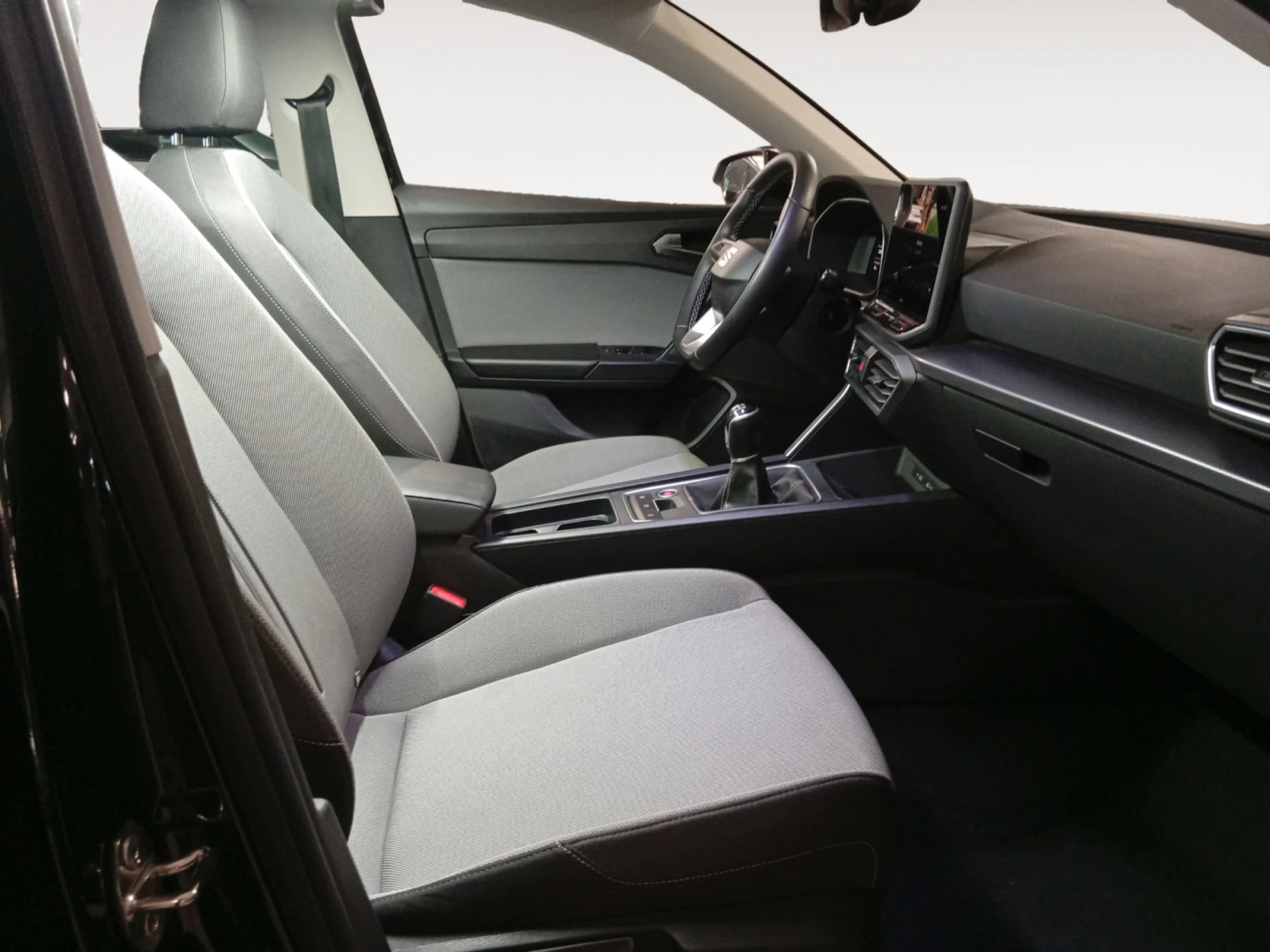 SEAT LEON 2.0 TDI 85KW STYLE XL - Foto 5