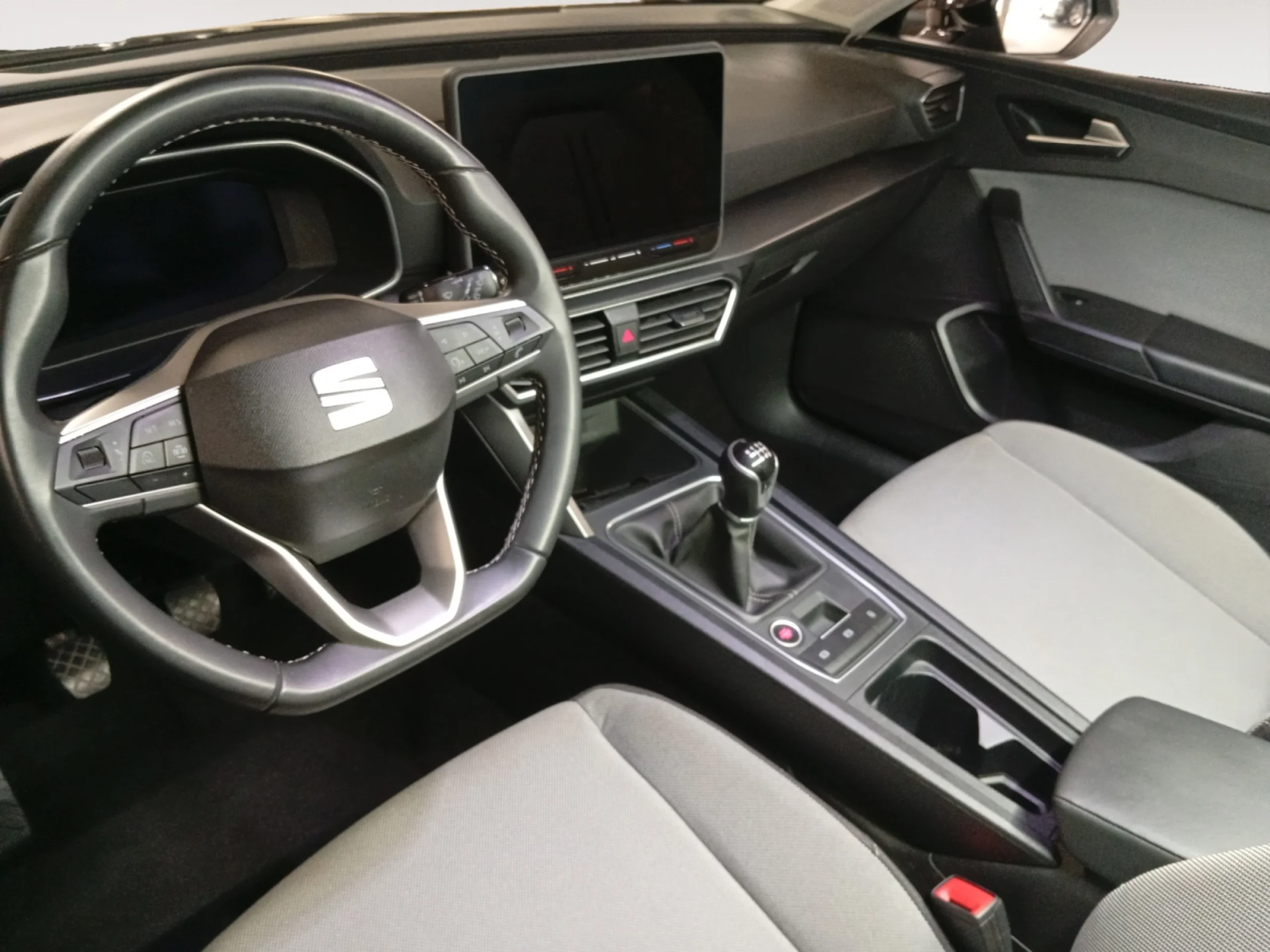 SEAT LEON 2.0 TDI 85KW STYLE XL - Foto 10