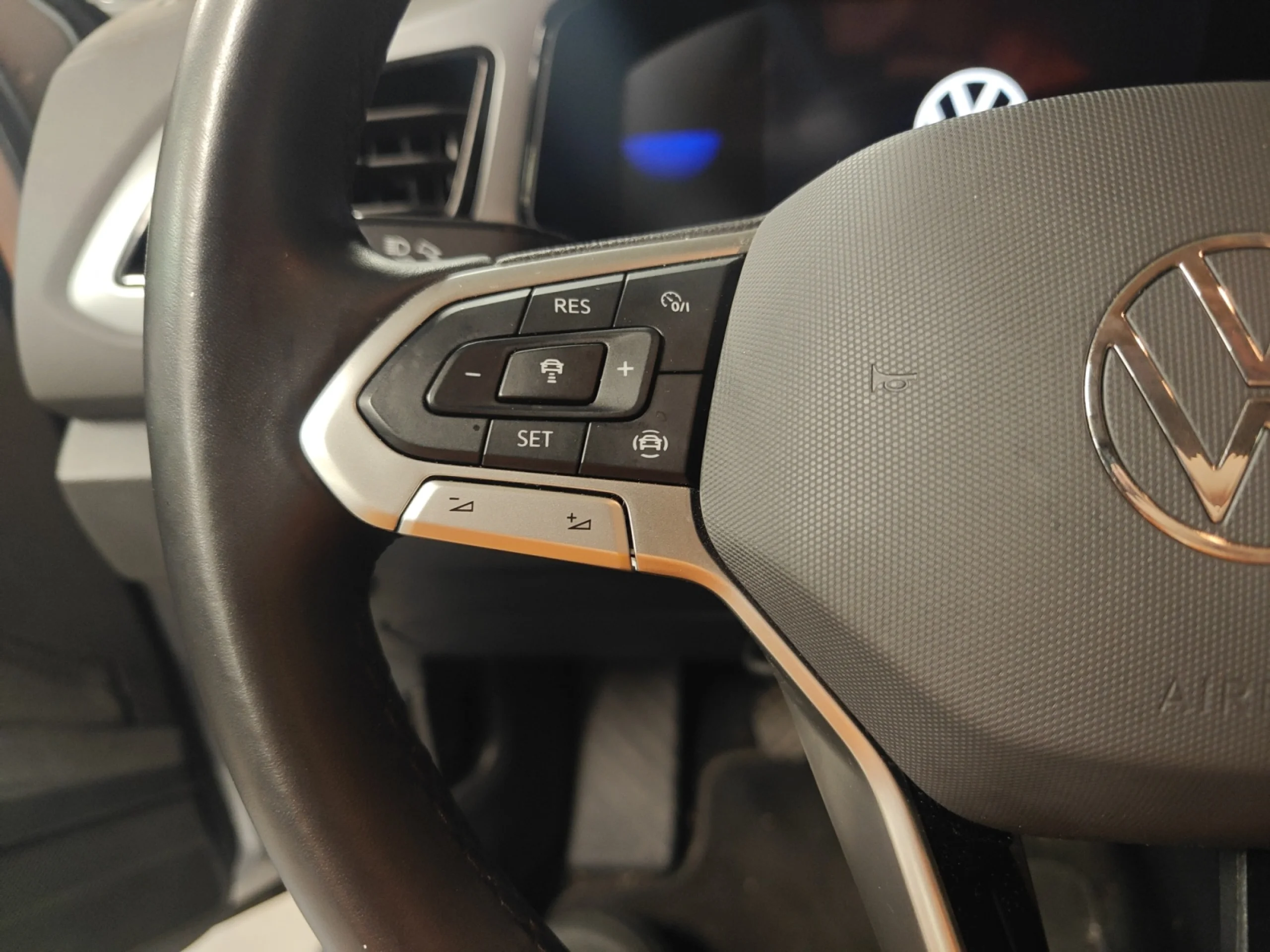 VOLKSWAGEN T ROC LIFE 1.0 TSI 81KW (110CV) - Foto 11