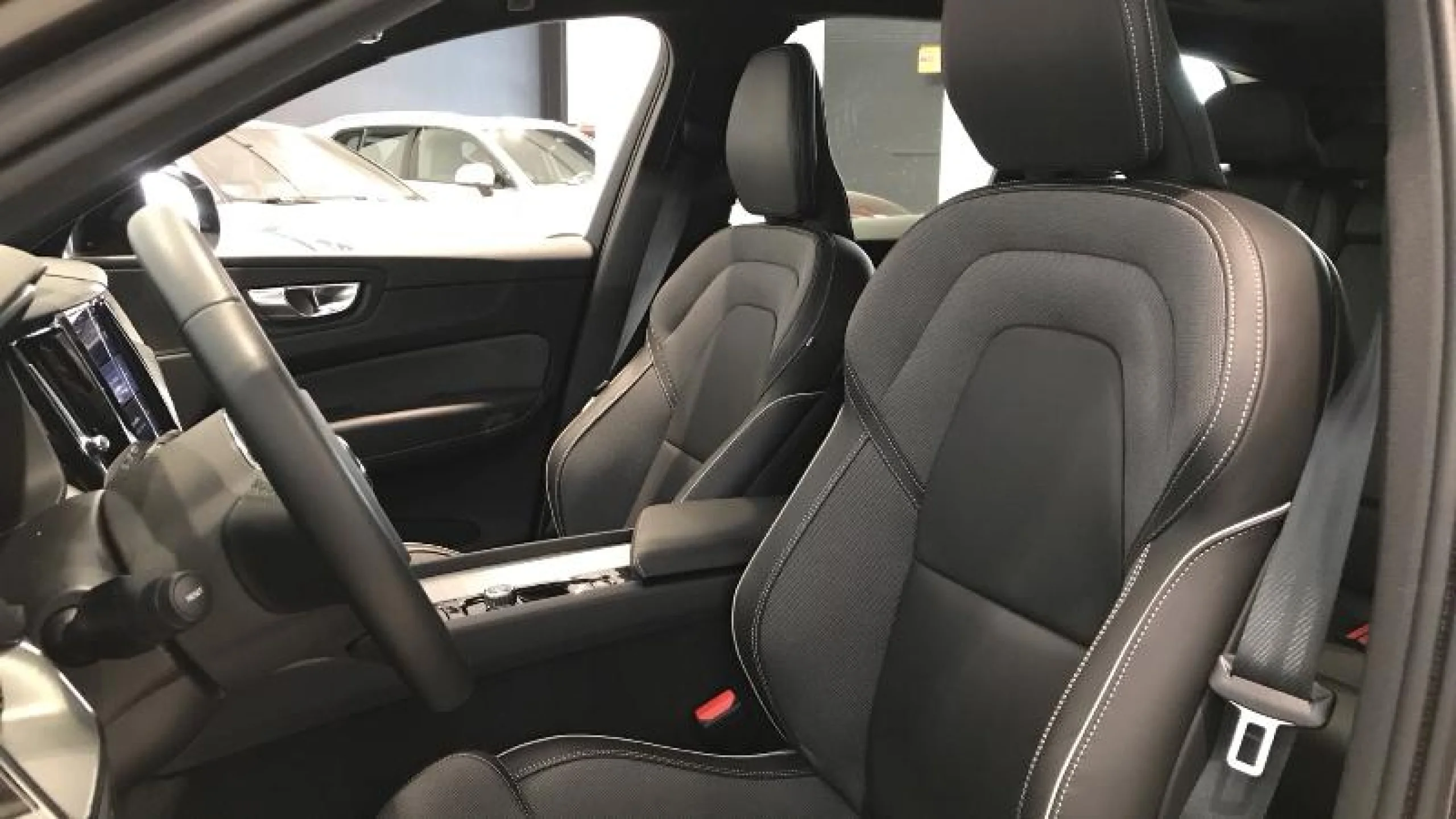 VOLVO XC60 2.0 T6 AWD RECHARGE PLUS DARK AUTO - Foto 9