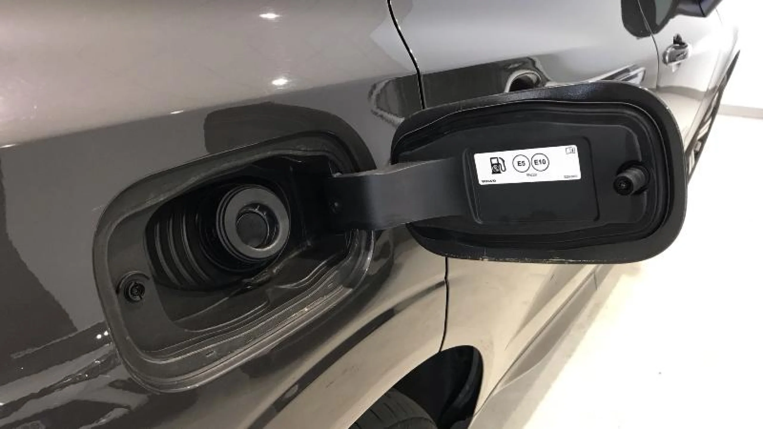 VOLVO XC60 2.0 T6 AWD RECHARGE PLUS DARK AUTO - Foto 20