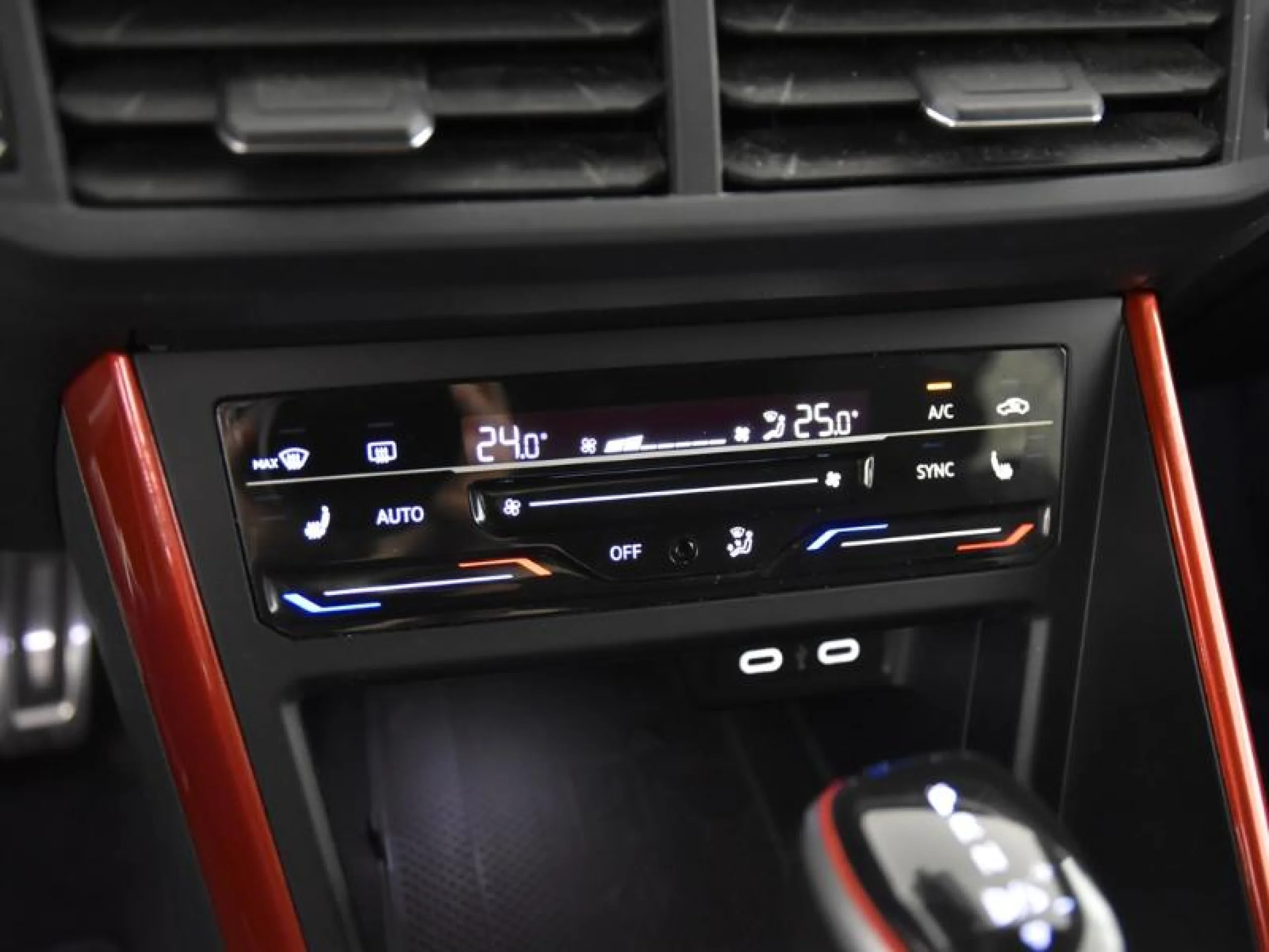 VOLKSWAGEN POLO GTI 2.0 TSI 152KW (207CV) DSG - Foto 11