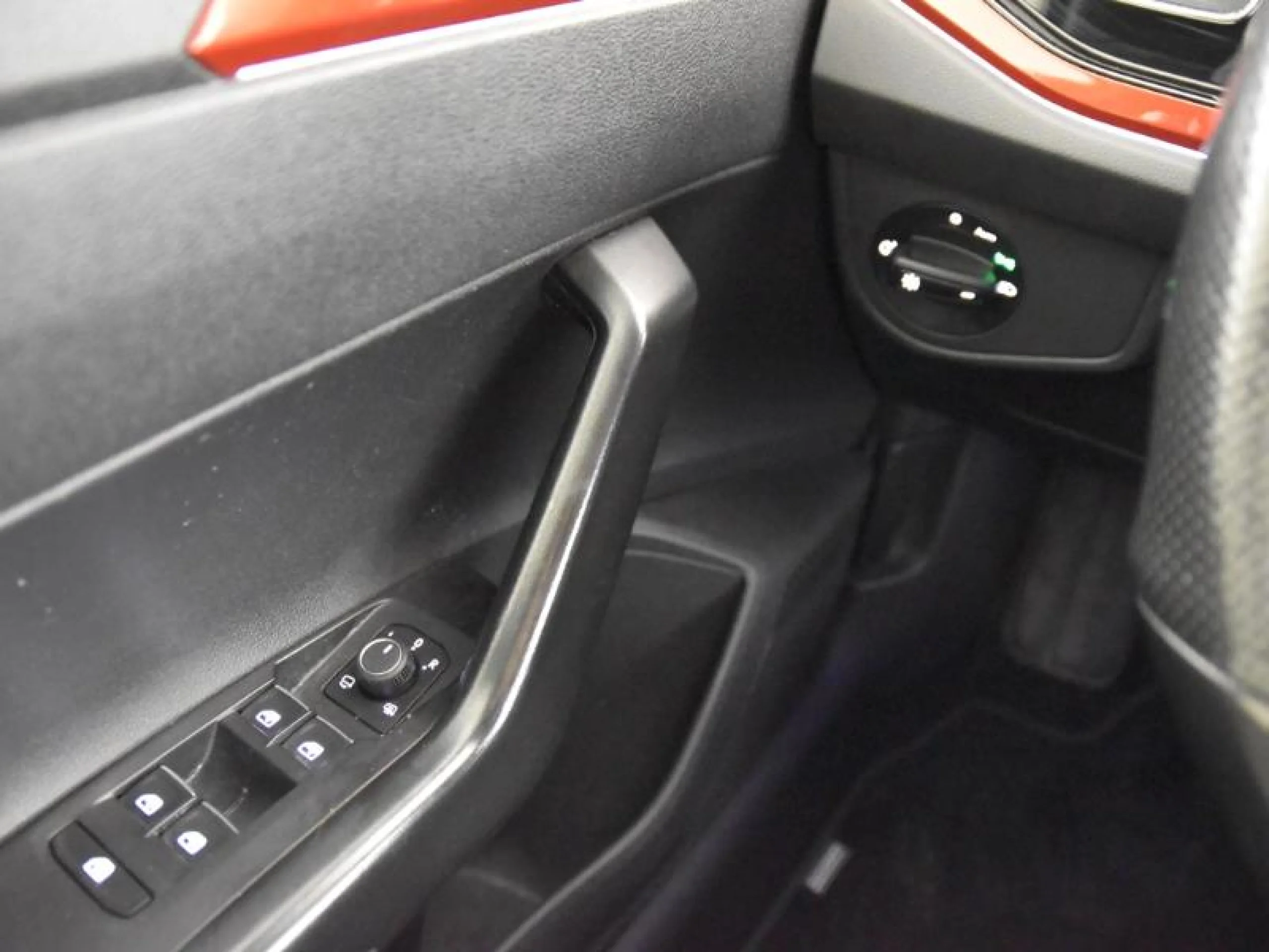 VOLKSWAGEN POLO GTI 2.0 TSI 152KW (207CV) DSG - Foto 15