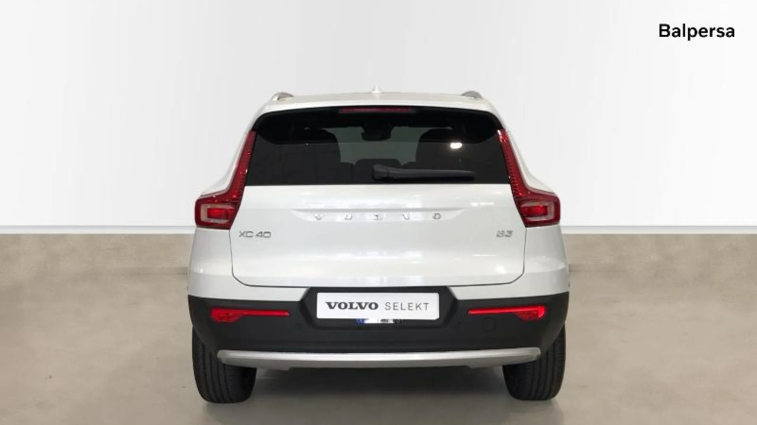 VOLVO XC40 2.0 B3 G CORE AUTO - Foto 4