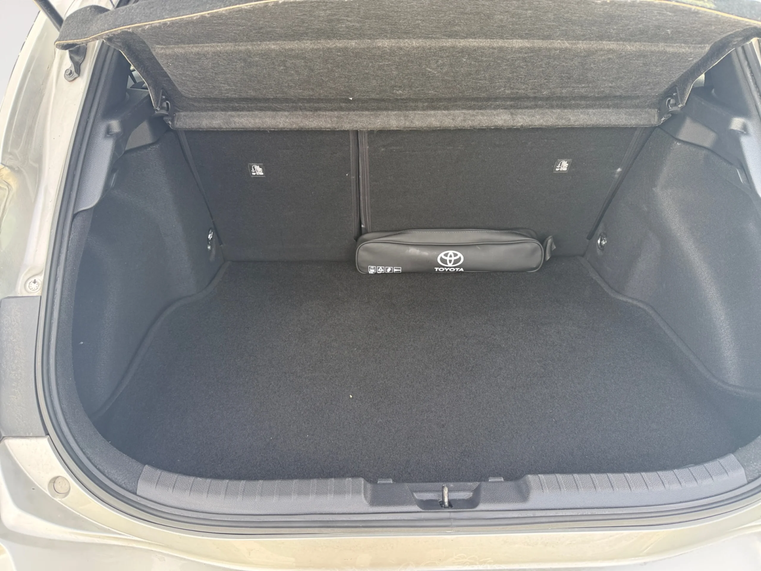 TOYOTA COROLLA 1.8 125H FEEL! E CVT TOURING SPORT - Foto 7