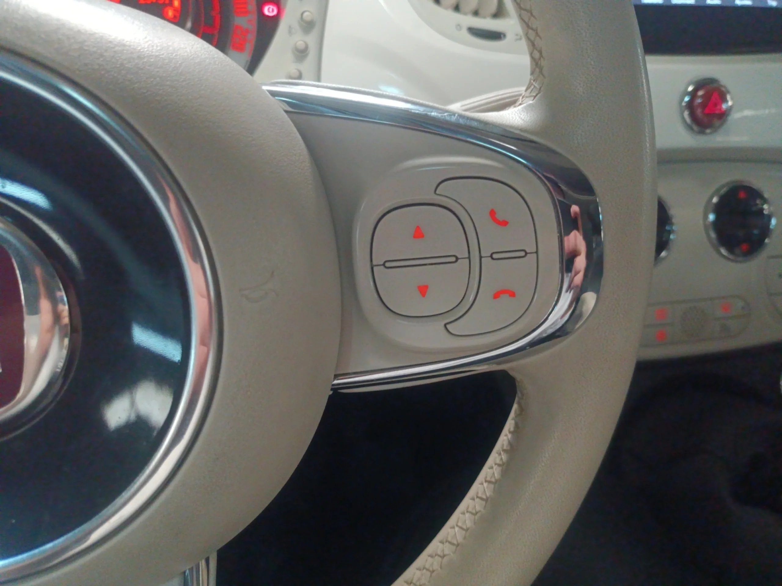 FIAT 500 DOLCEVITA 1.0 HYBRID 51KW (70 CV) - Foto 12