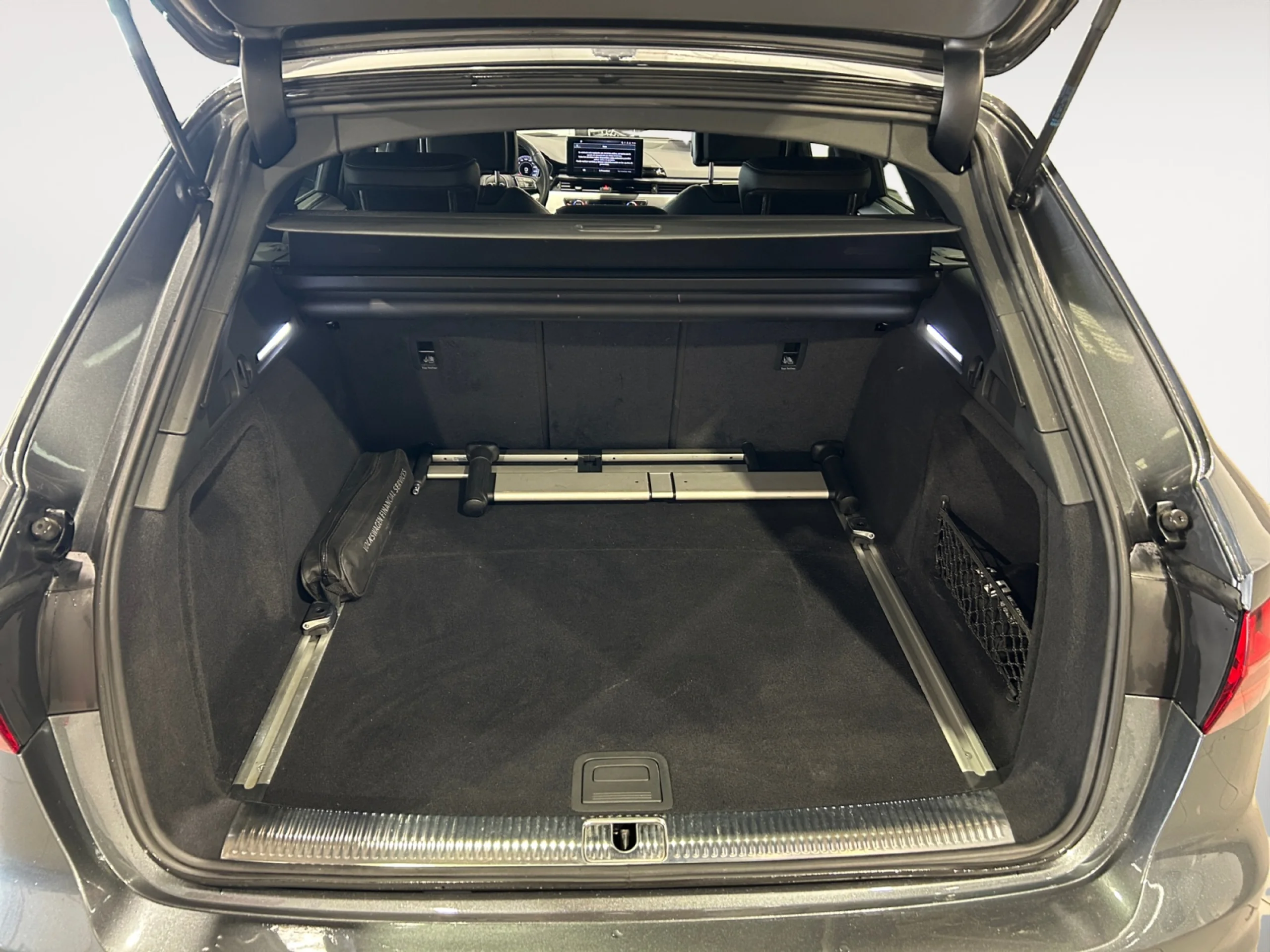 AUDI A4 AVANT BLACK LINE 40 TDI 140KW S TRONIC - Foto 7