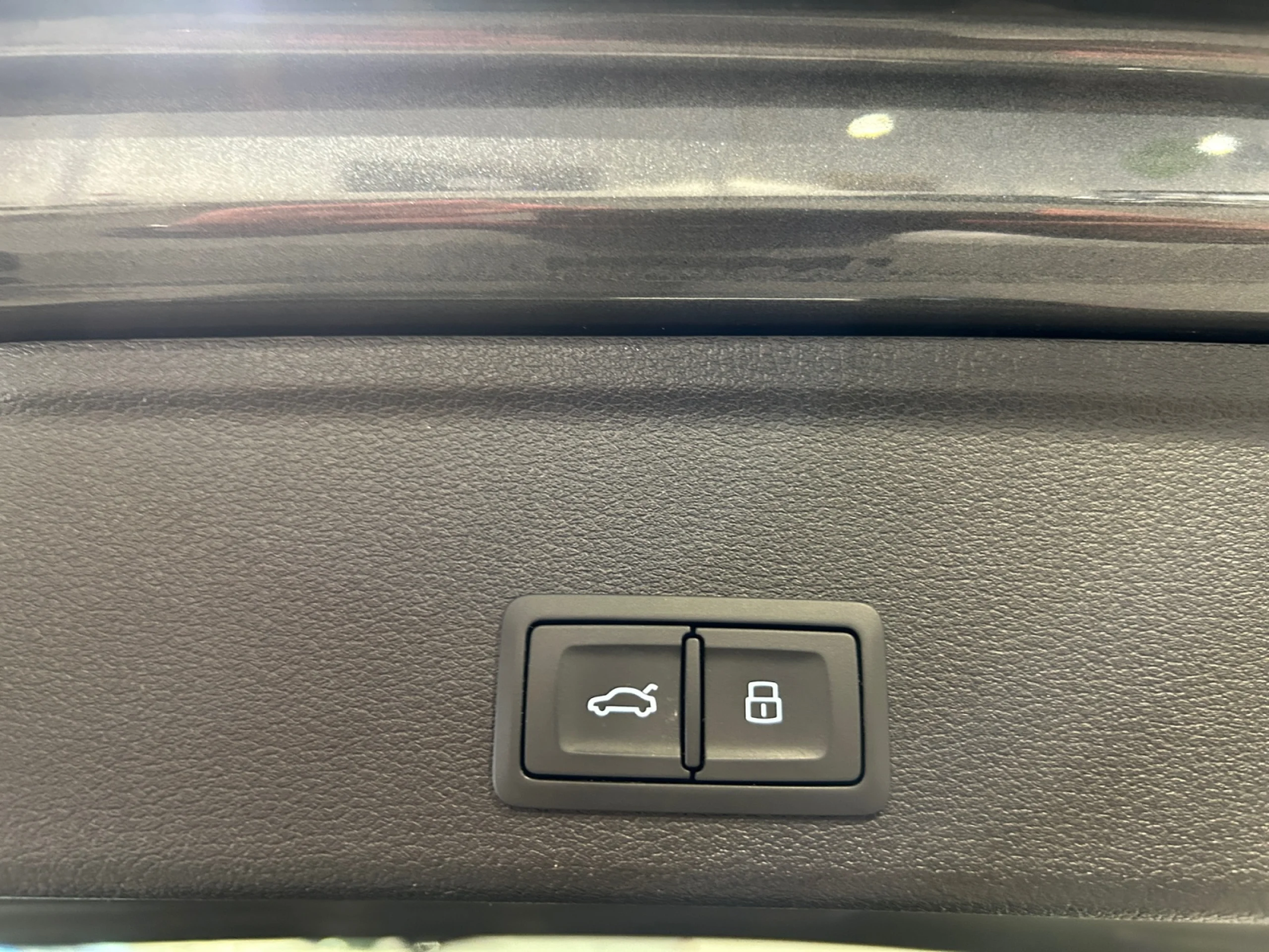 AUDI A4 AVANT BLACK LINE 40 TDI 140KW S TRONIC - Foto 15