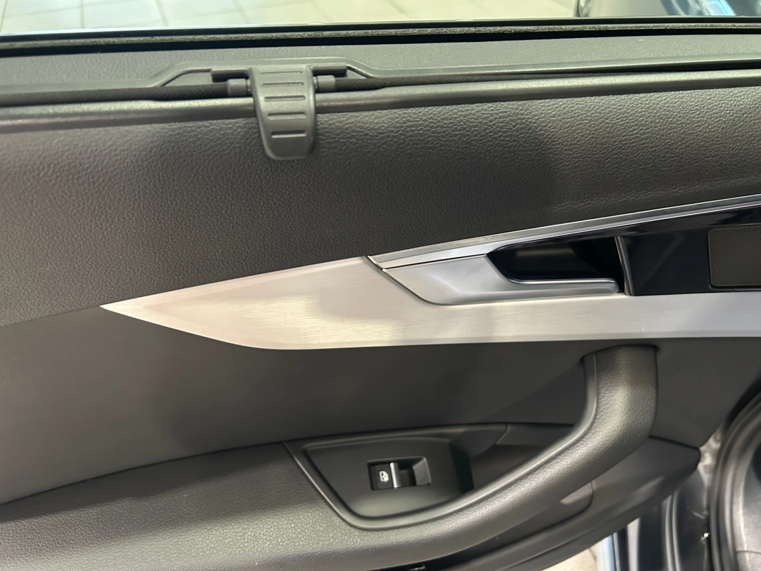 AUDI A4 AVANT BLACK LINE 40 TDI 140KW S TRONIC - Foto 16