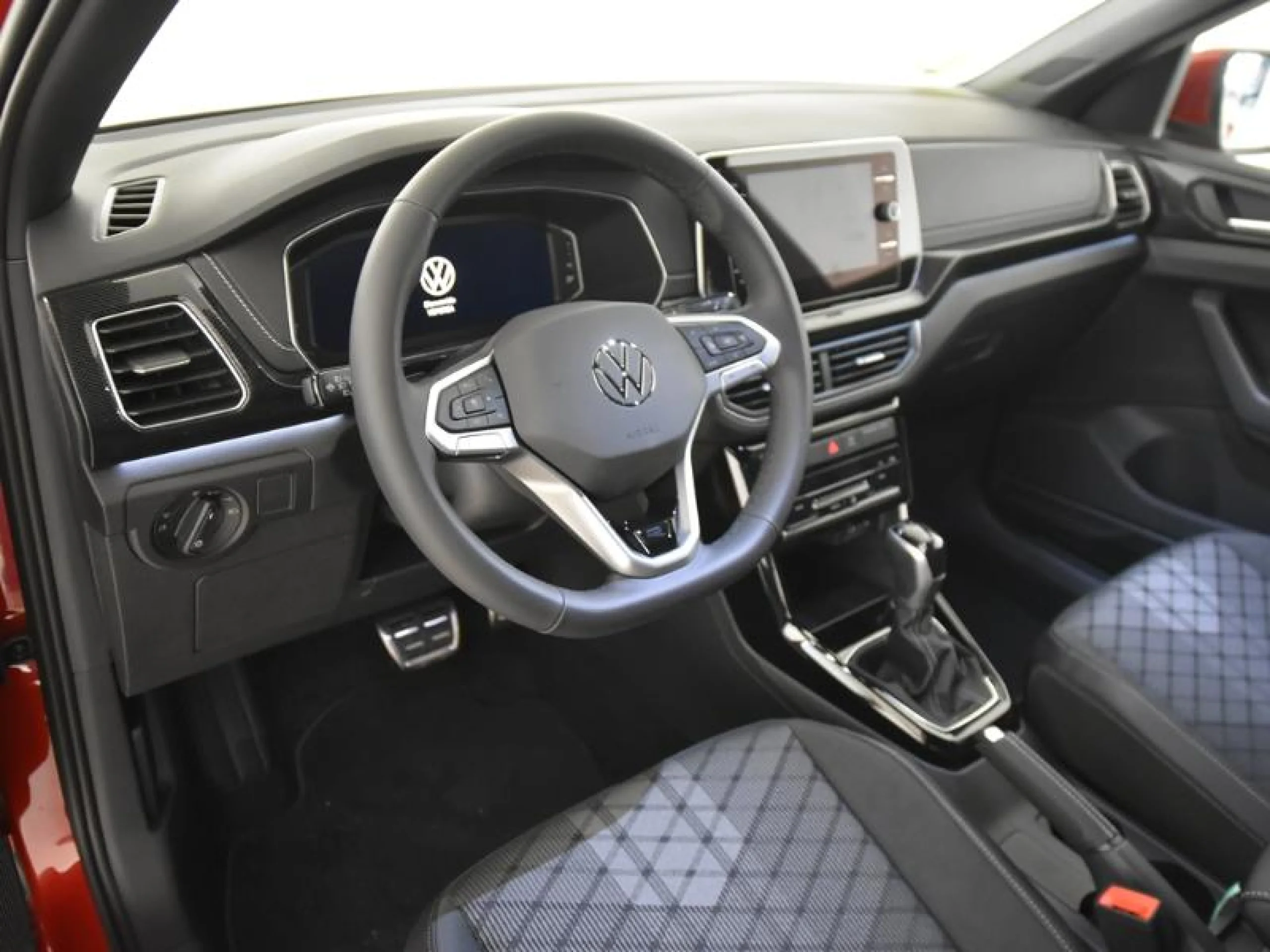 VOLKSWAGEN T CROSS T CROSS R LINE 1.0 TSI 85 KW (115 CV)  AUTOMÁTICO DSG 7 VEL. - Foto 9