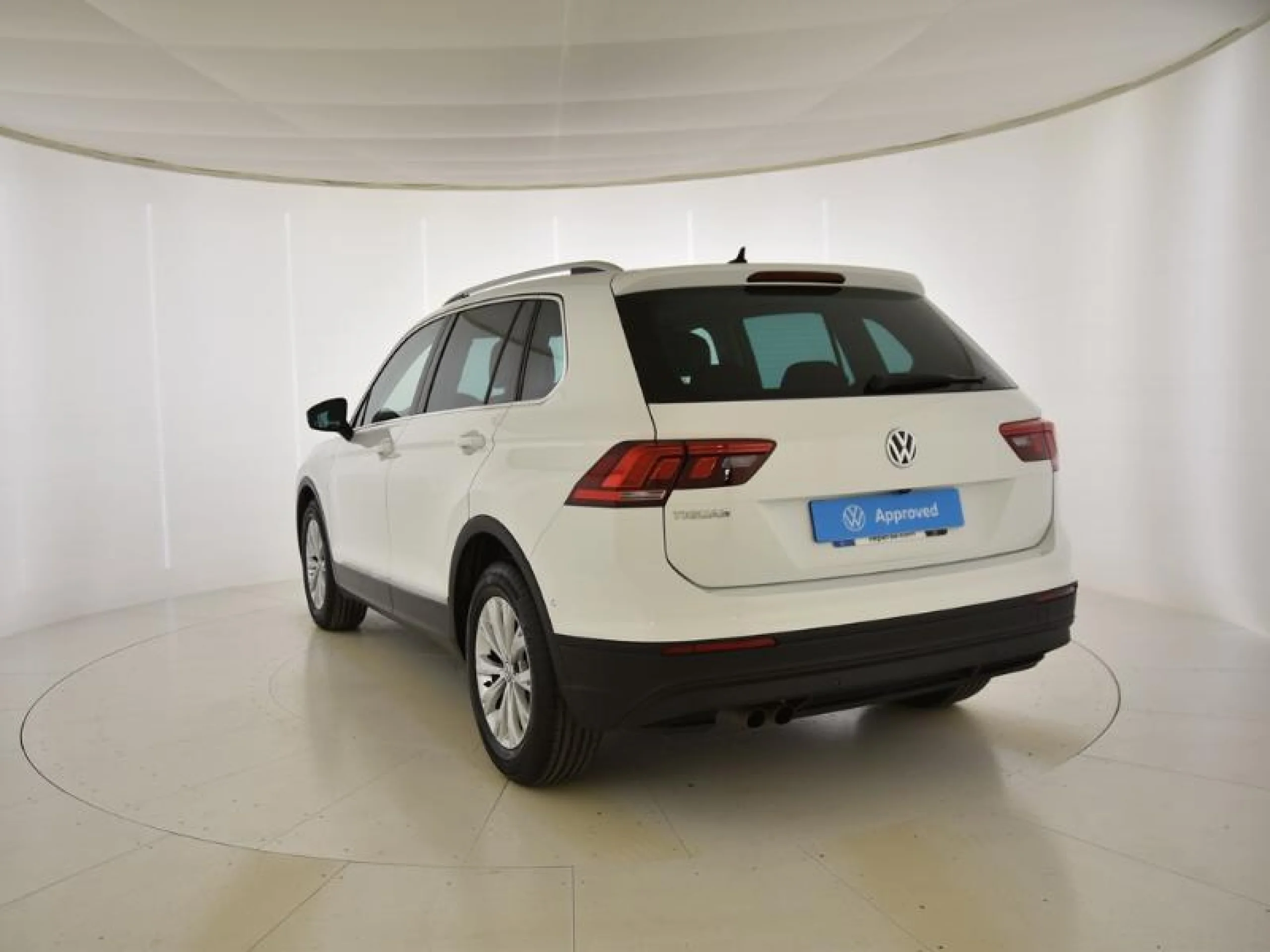 VOLKSWAGEN TIGUAN EDITION 1.4 TSI 92KW (125CV) - Foto 2