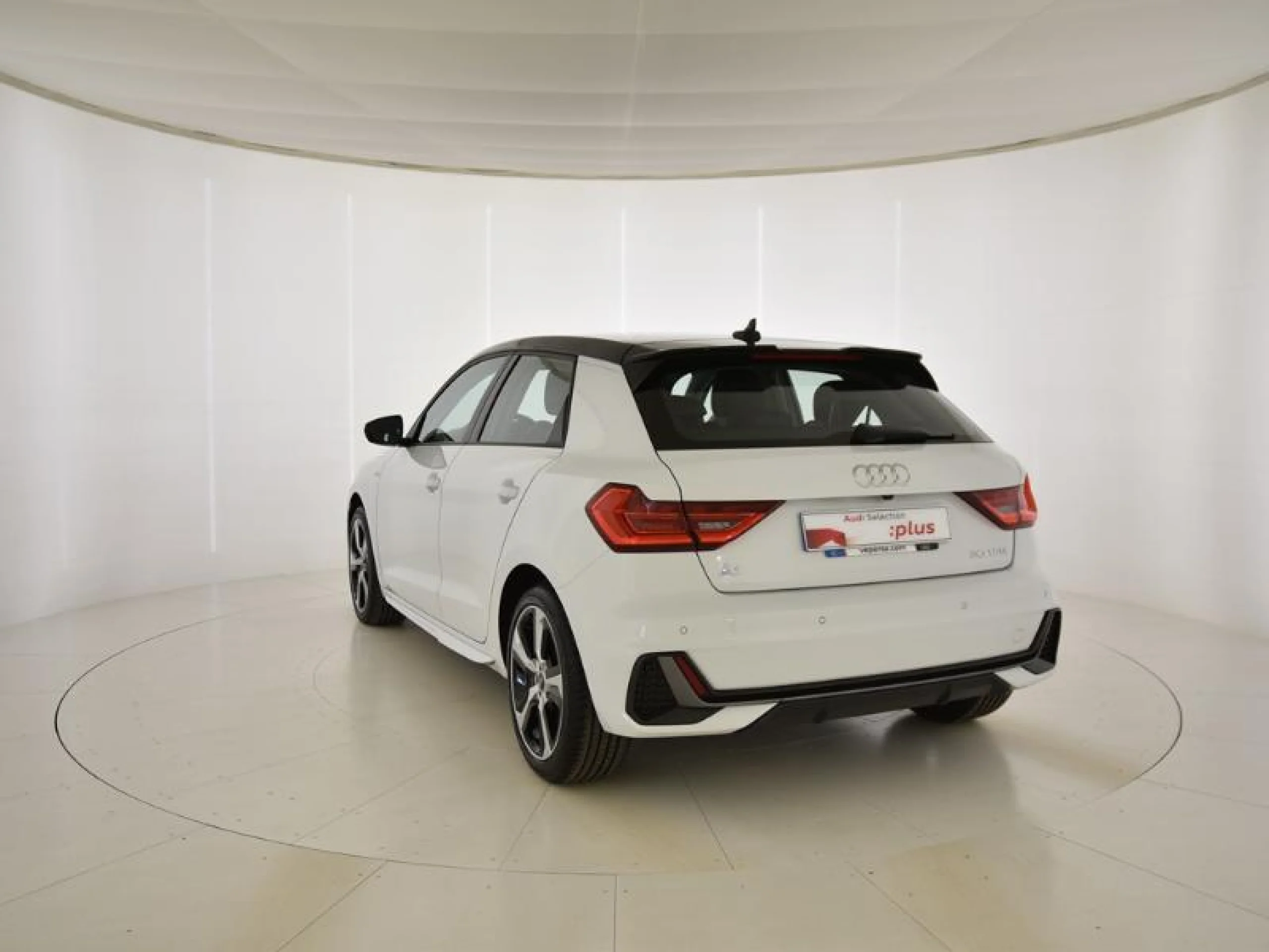 AUDI A1 SPORTBACK ADRENALIN 30 TFSI 81KW (110CV) - Foto 2