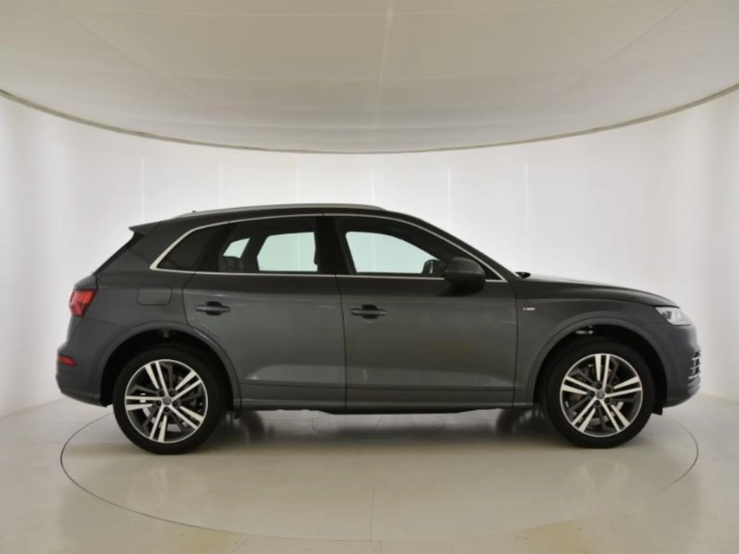 AUDI Q5 S LINE 2.0 TDI 140KW QUATTRO S TRONIC - Foto 3