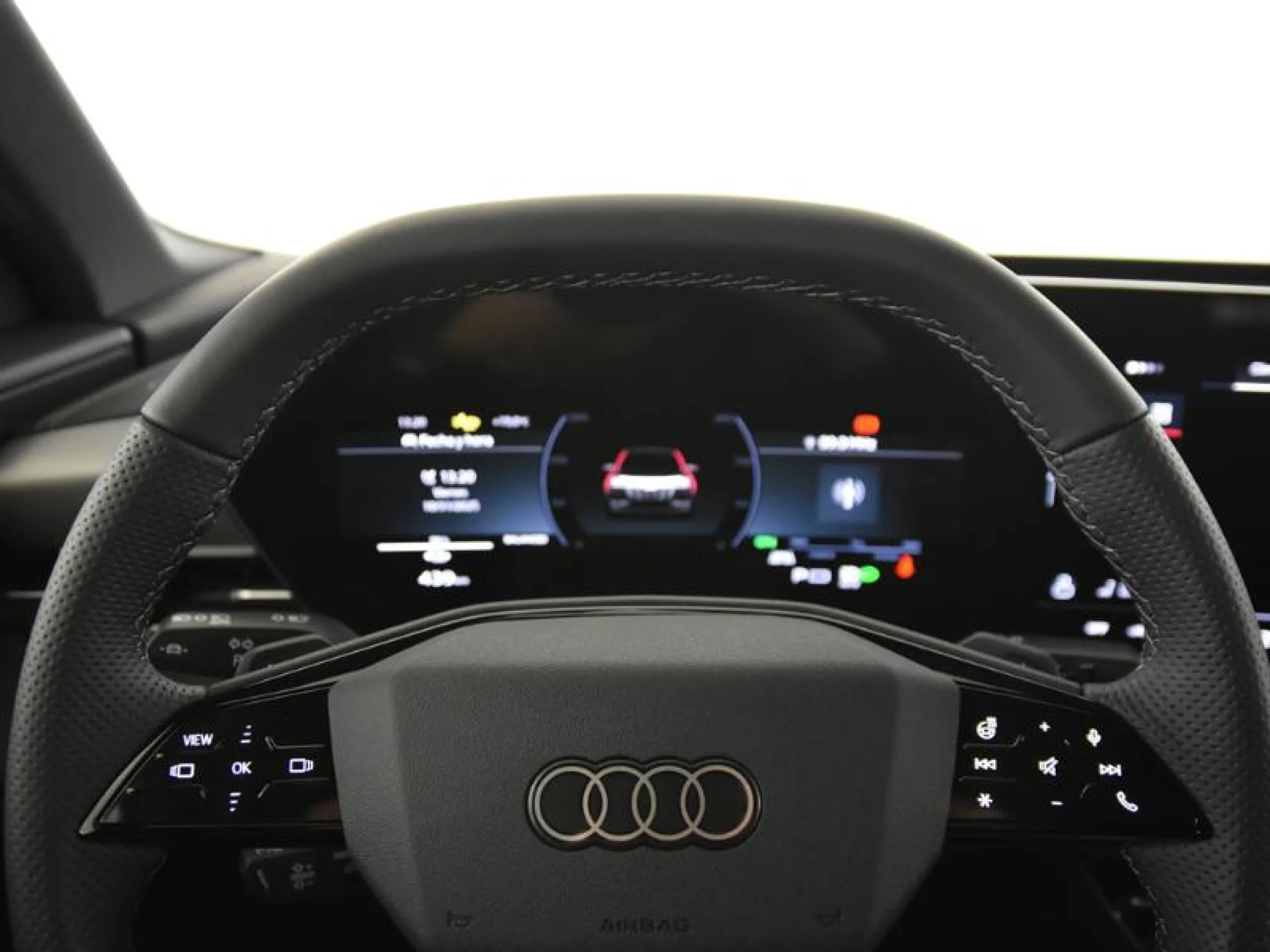 AUDI Q6 SPORTBACK E TRON S LINE QUATTRO - Foto 19