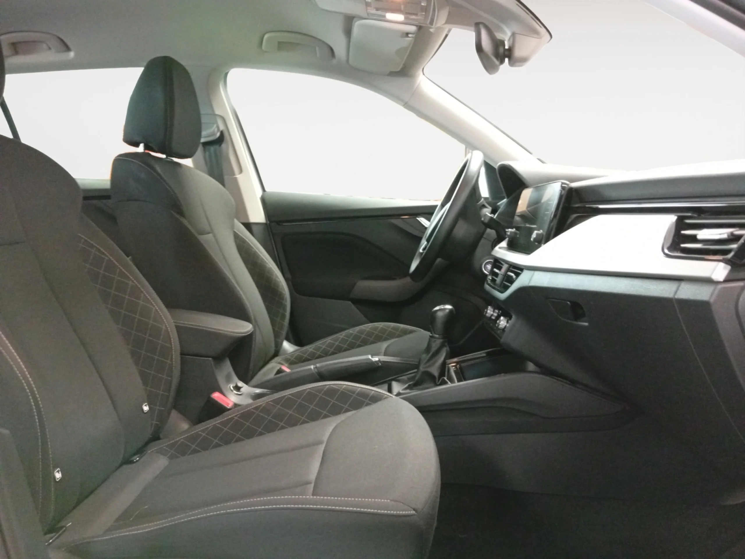 SKODA KAMIQ 1.5 TSI 110KW (150CV) EMOTION - Foto 5