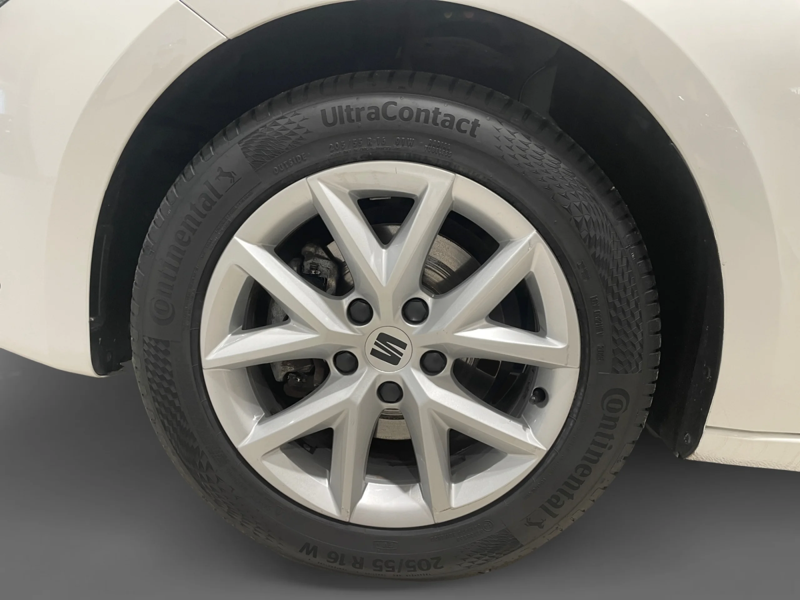 SEAT LEON 2.0 TDI 85KW S&S REFERENCE - Foto 8