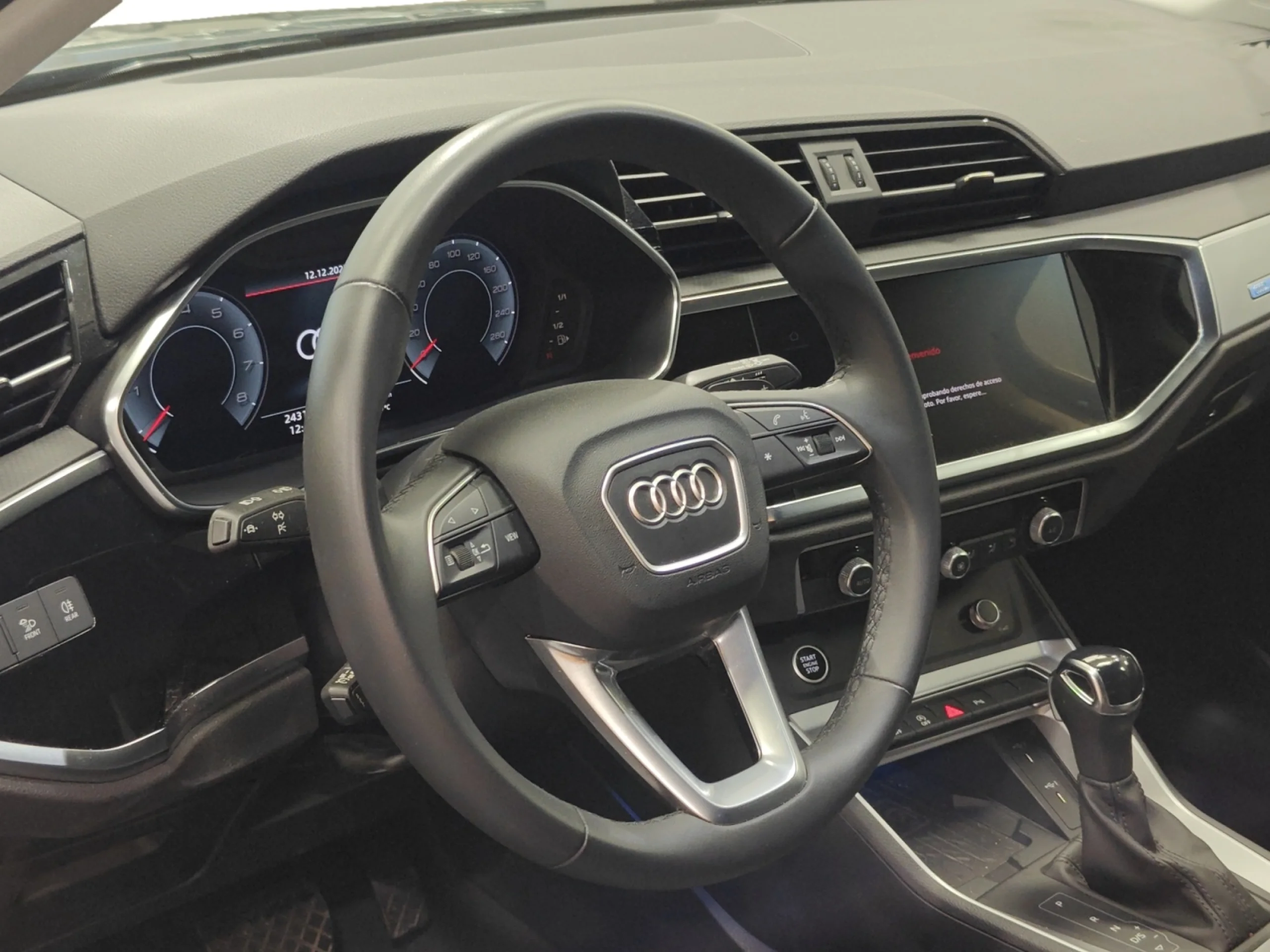 AUDI Q3 ADVANCED 35 TFSI 110KW (150CV) S TRONIC - Foto 9