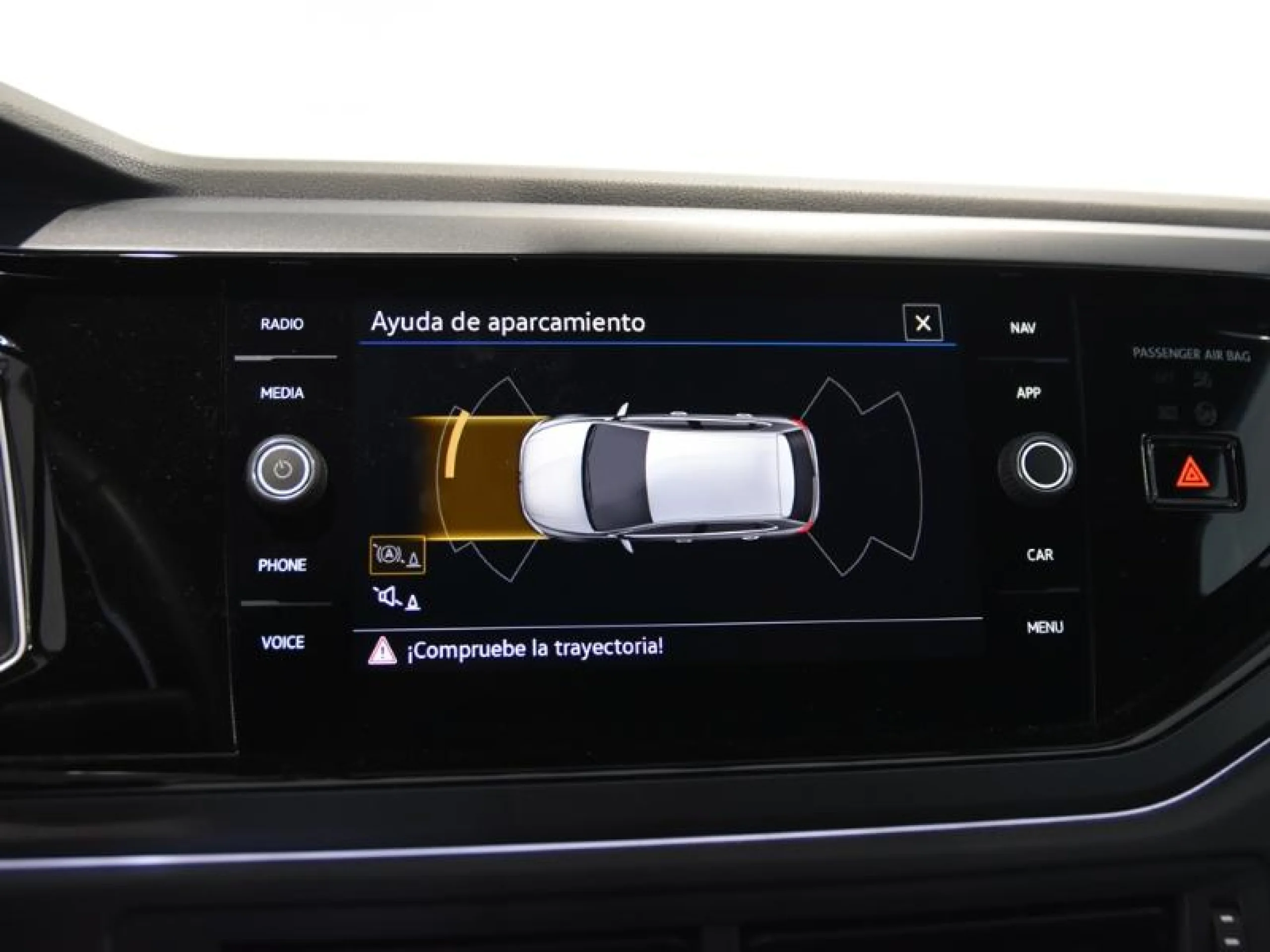 VOLKSWAGEN POLO R LINE 1.0 TSI 70KW (95CV) - Foto 13