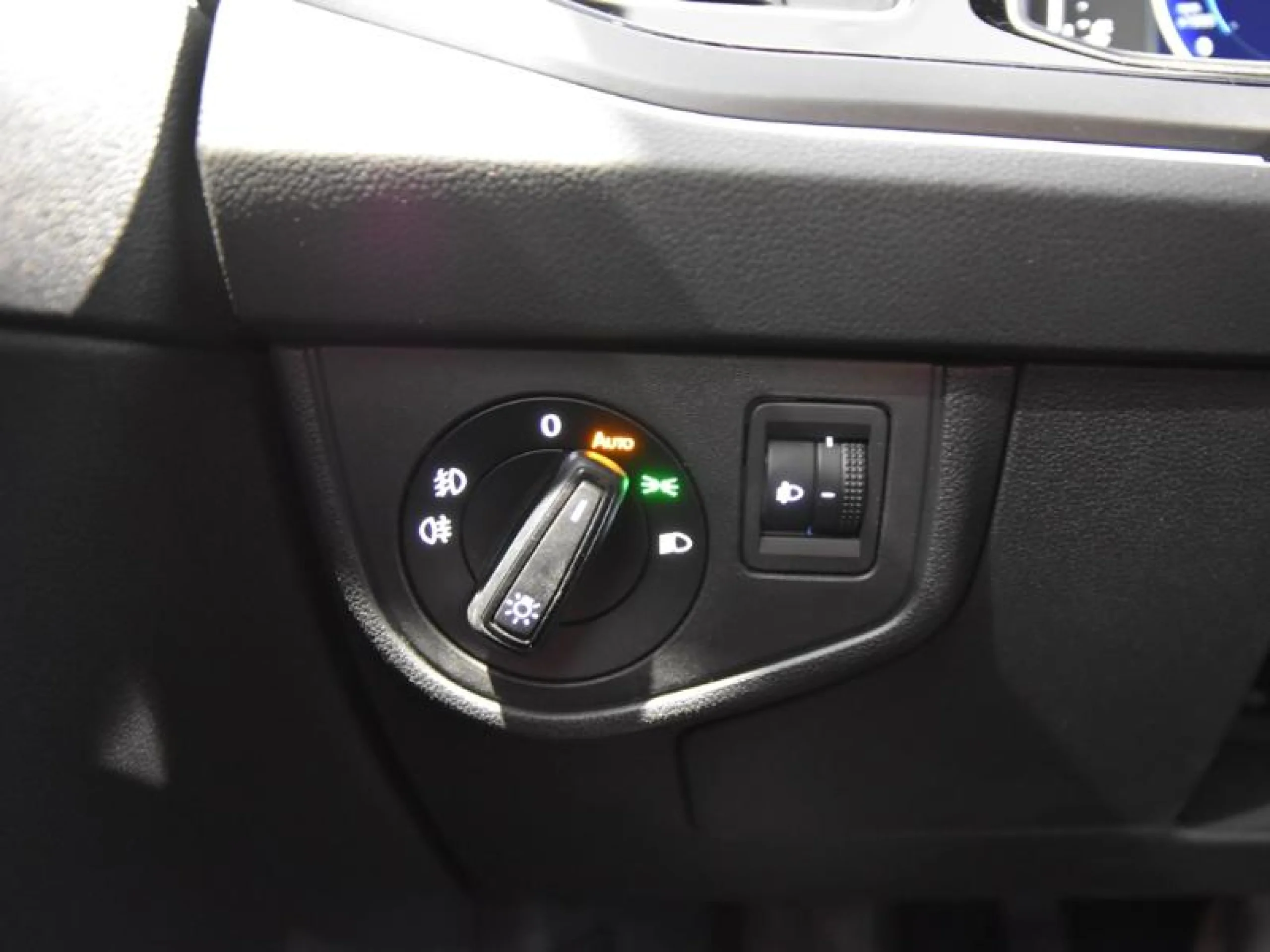 VOLKSWAGEN POLO R LINE 1.0 TSI 70KW (95CV) - Foto 17