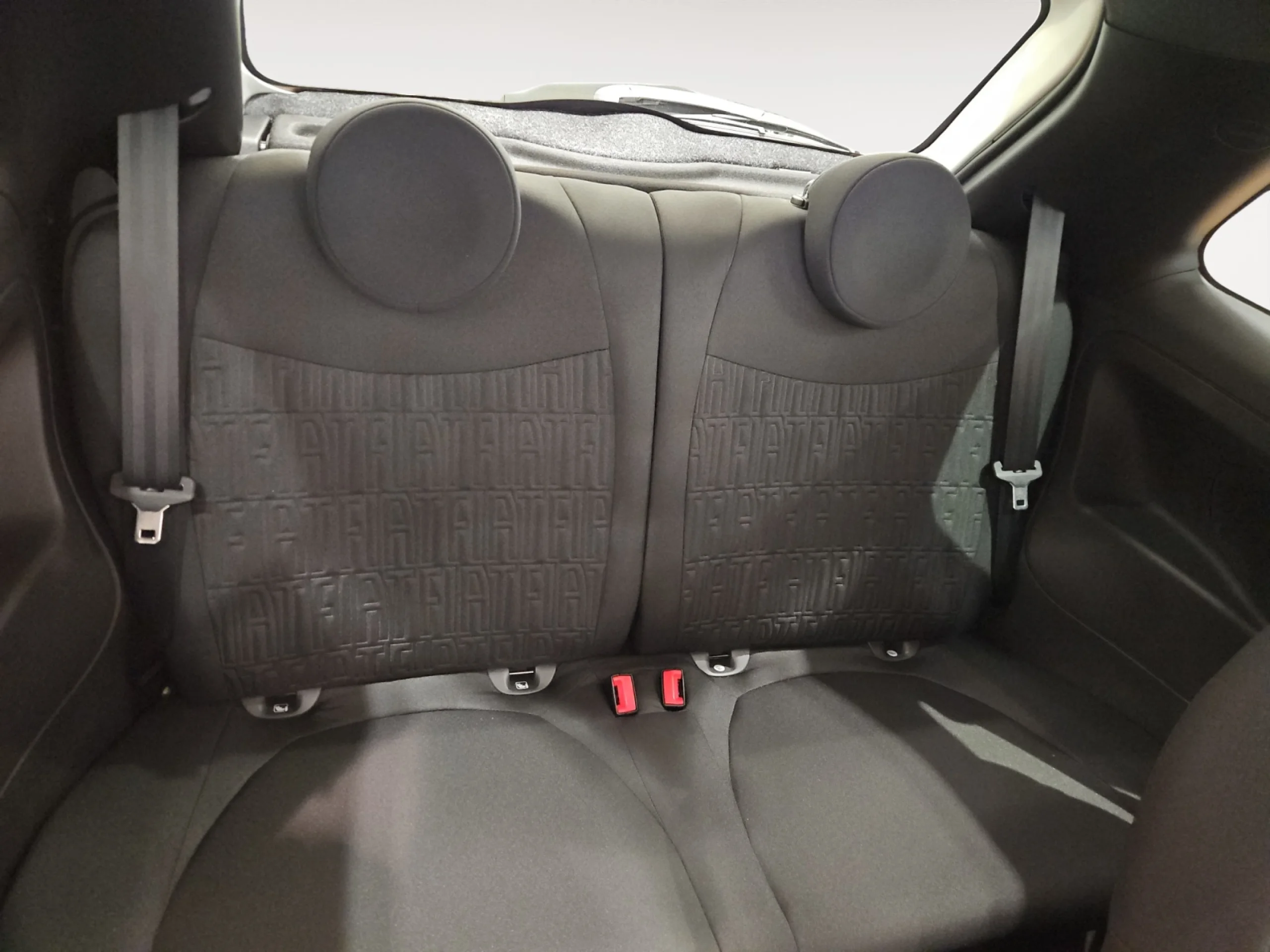 FIAT 500 DOLCEVITA 1.0 HYBRID 51KW (70 CV) - Foto 6