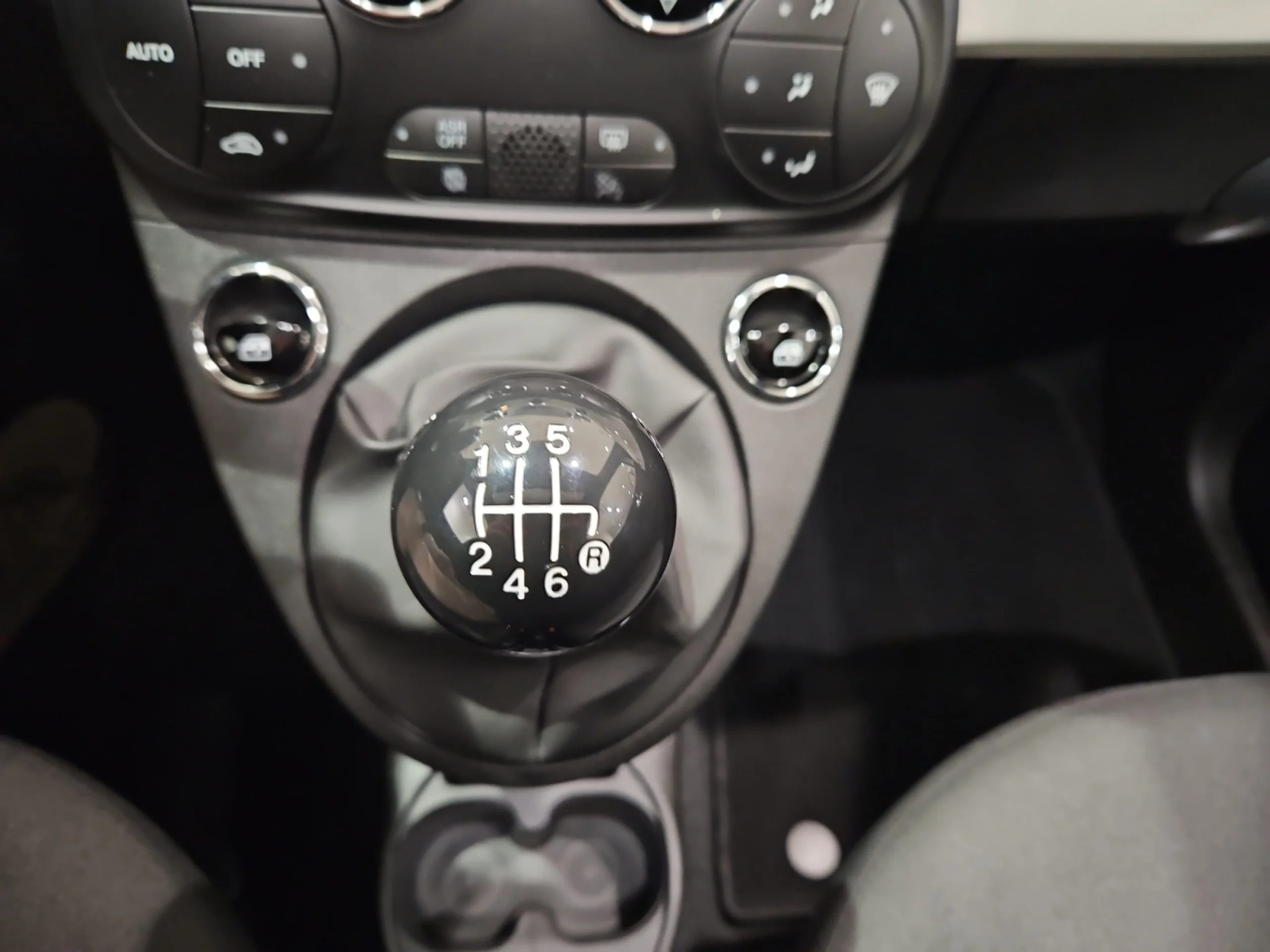 FIAT 500 DOLCEVITA 1.0 HYBRID 51KW (70 CV) - Foto 12
