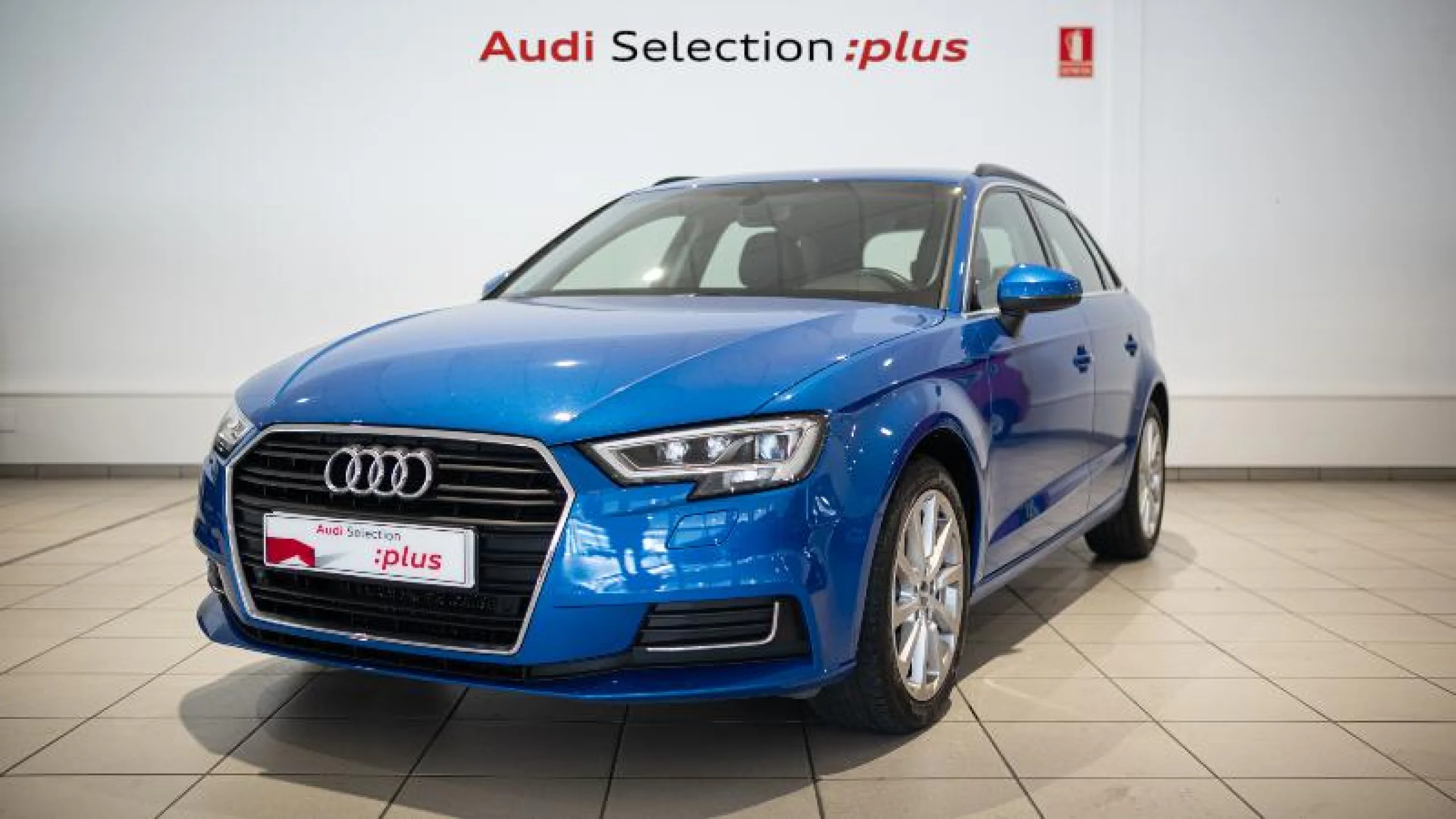 AUDI A3 DESIGN 35 TFSI 110KW (150CV) SPORTBACK - Foto 1