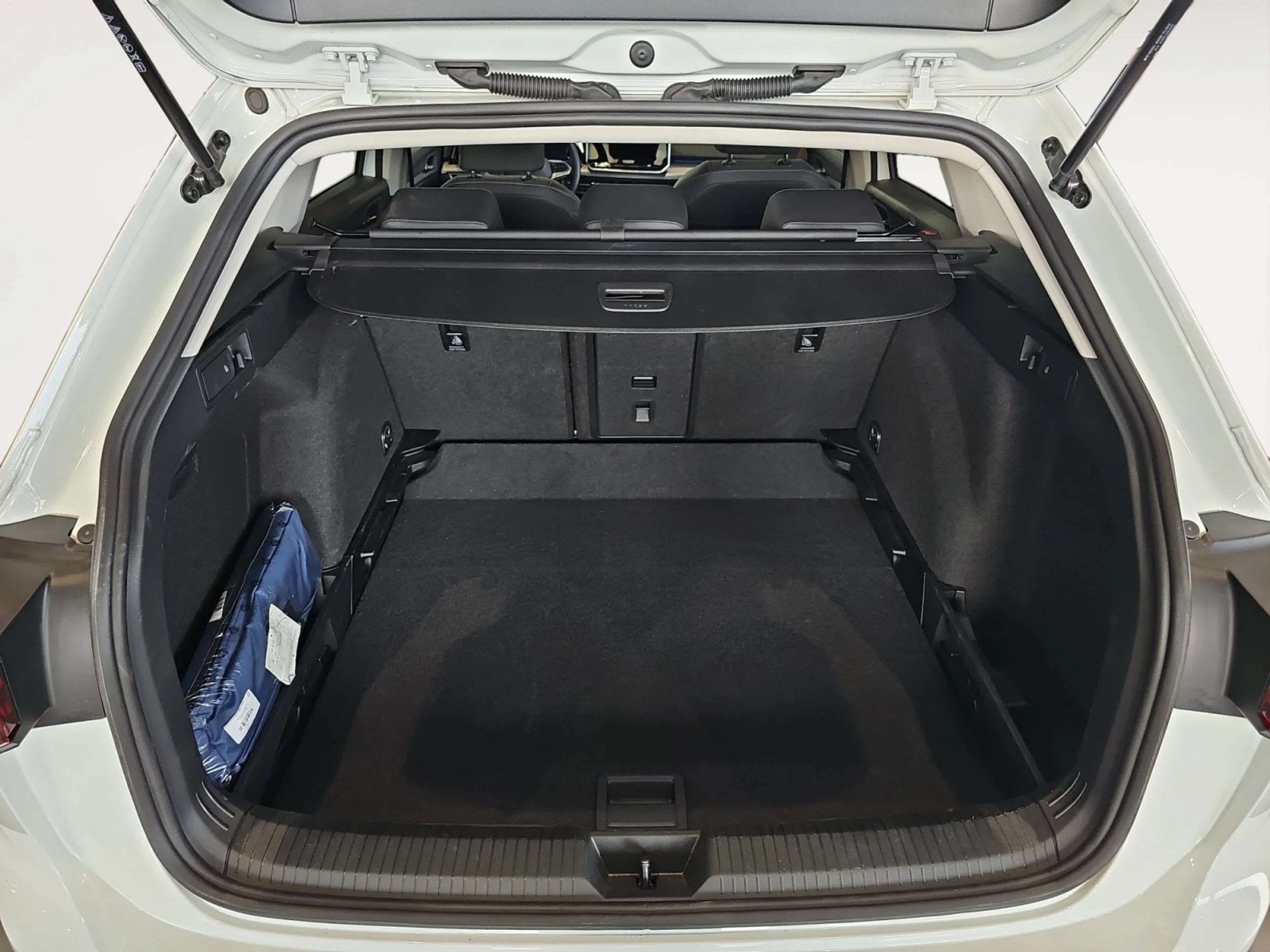 VOLKSWAGEN GOLF GOLF VARIANT STYLE 2.0 TDI 85 KW (115 CV)  6 VEL. - Foto 7