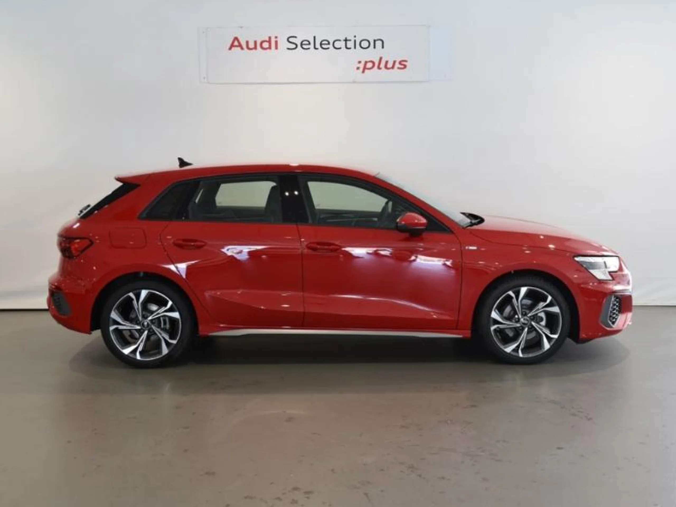 AUDI A3 SPORTBACK GENUINE 35 TDI 110KW S TRONIC - Foto 3