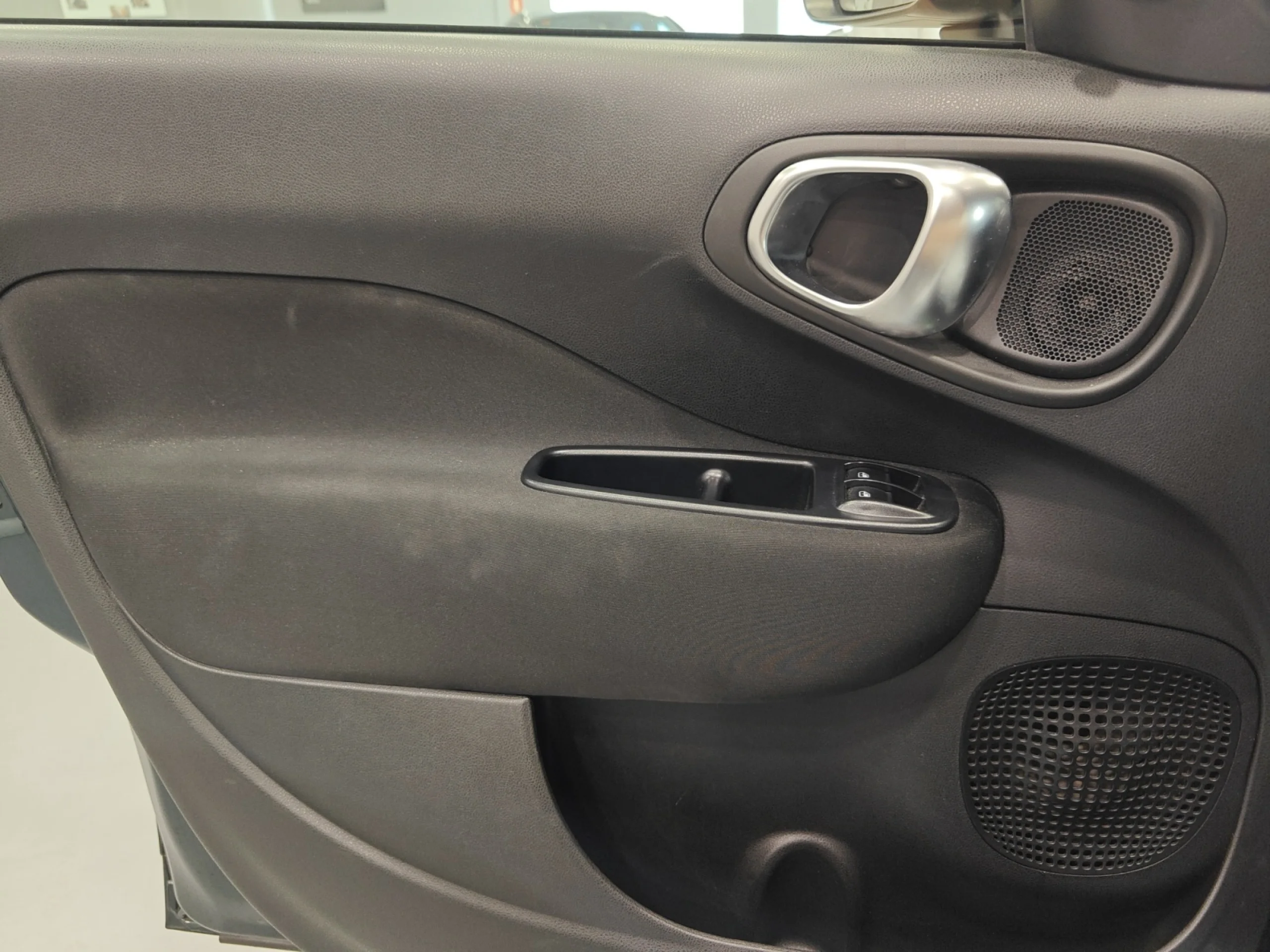 FIAT 500L URBAN 1.6 16V MULTIJET 88KW (120CV) S - Foto 13