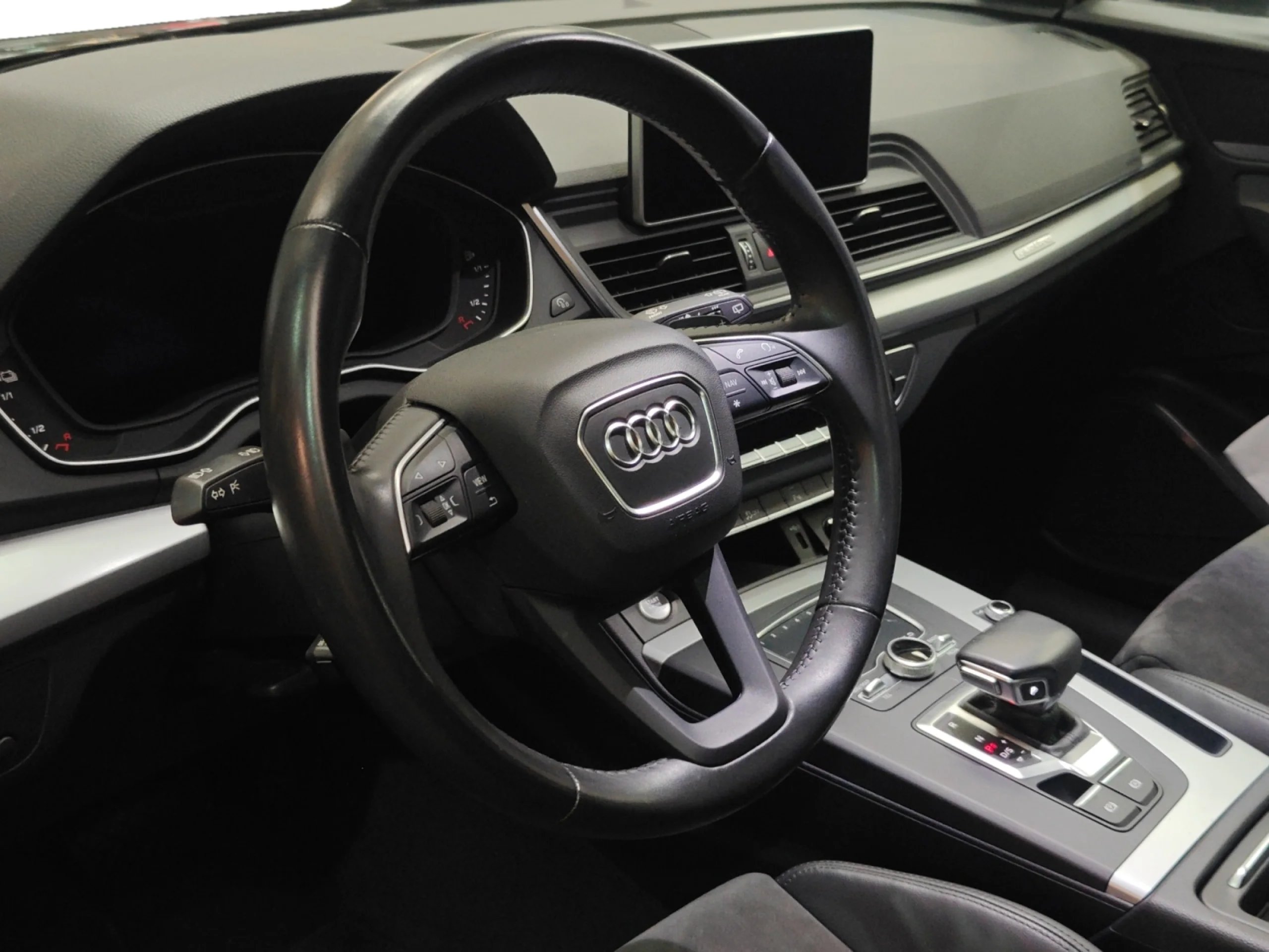 AUDI Q5 ADVANCED 50 TFSI E QUATTRO ULTRA - Foto 9