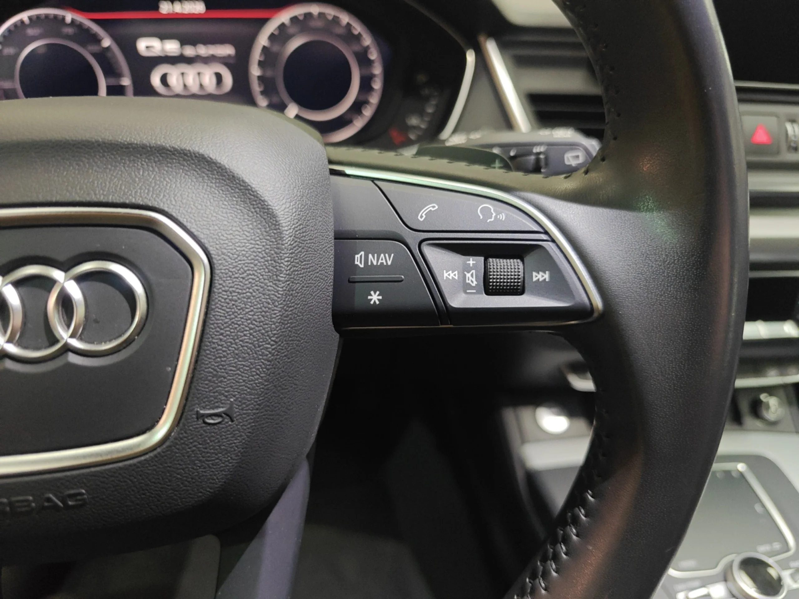 AUDI Q5 ADVANCED 50 TFSI E QUATTRO ULTRA - Foto 10