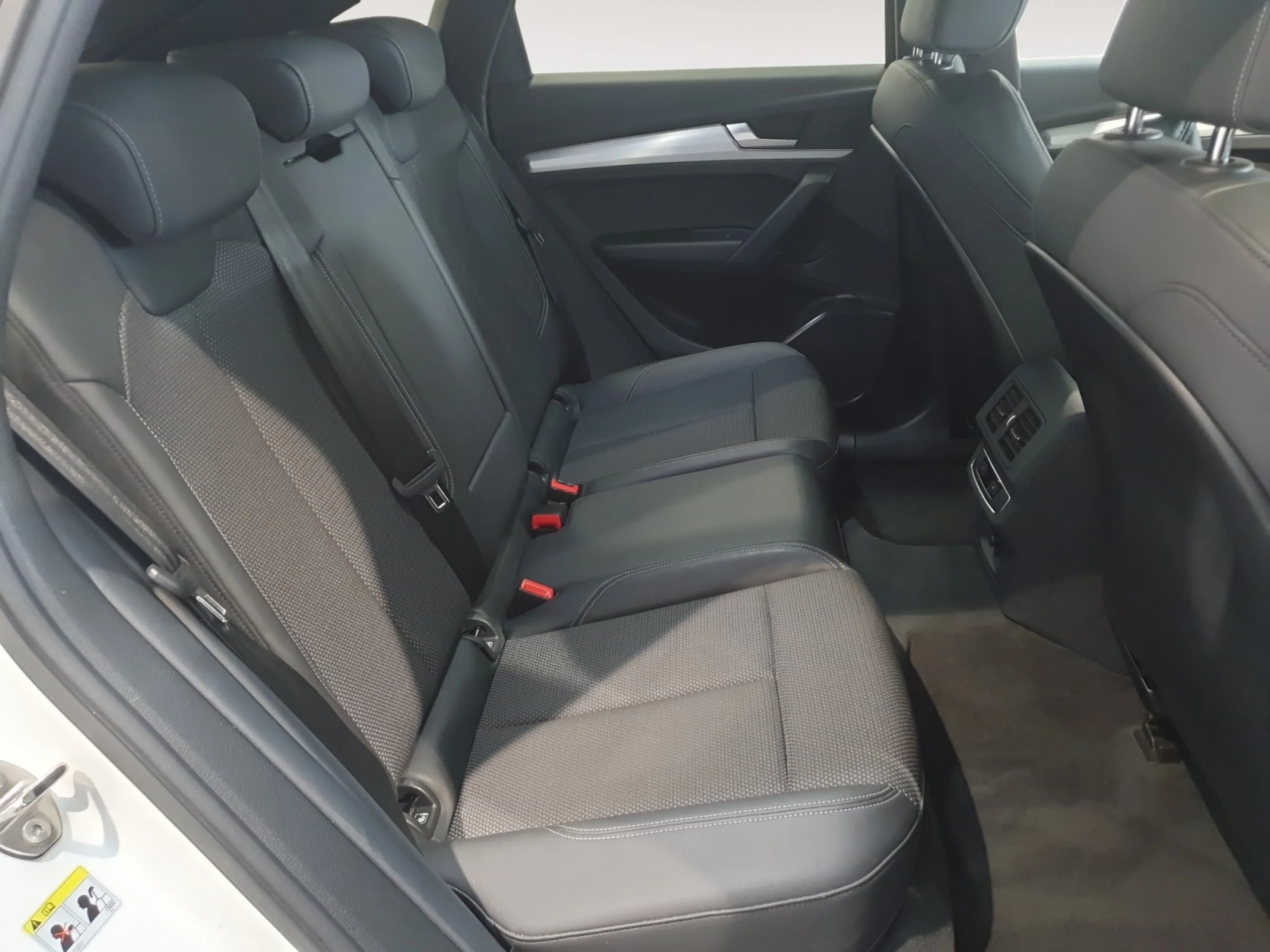 AUDI Q5 SPORTBACK BLACK LINE 40 TDI 150KW QUATTRO ULTRA - Foto 8