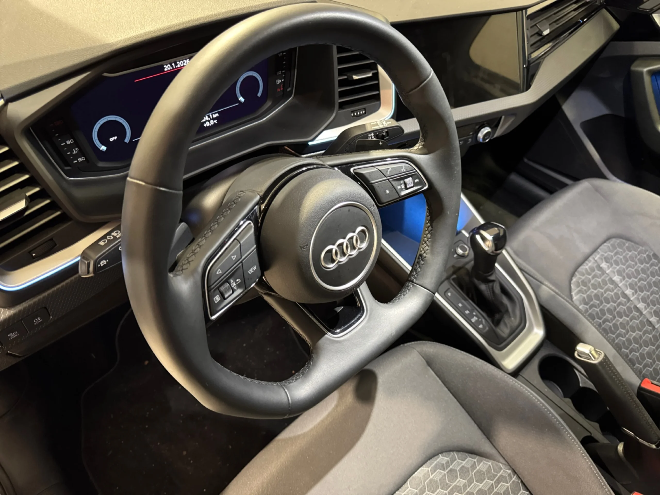 AUDI A1 SPORTBACK ADRENALIN 30 TFSI 85KW S TRON - Foto 9