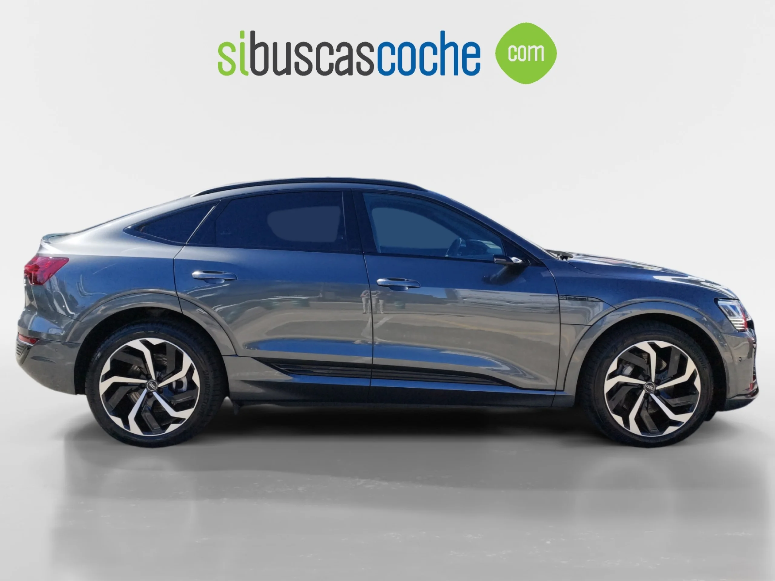 AUDI Q8 Q8 E TRON SPORTBACK 55 QUATTRO S LINE - Foto 3