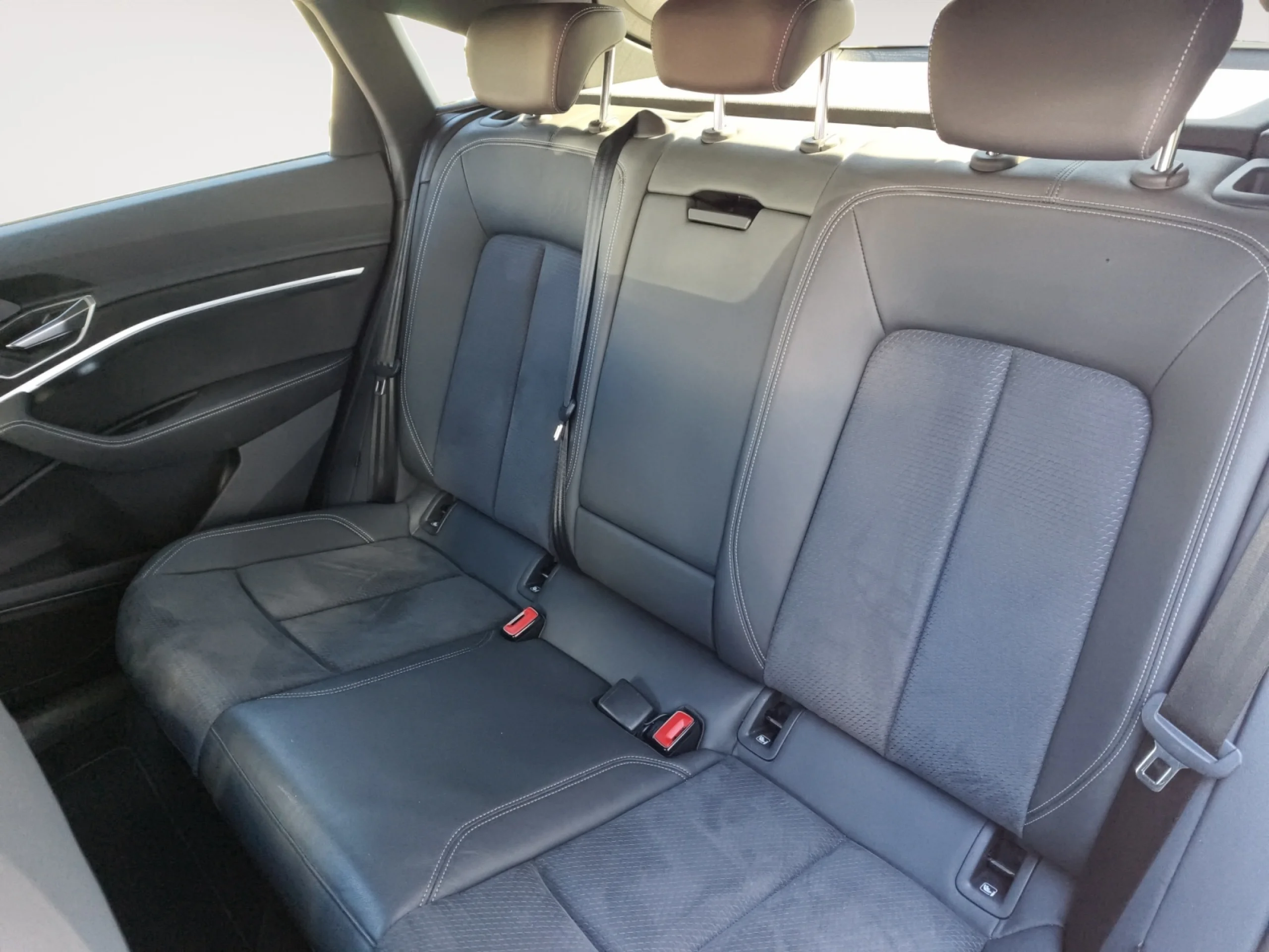 AUDI Q8 Q8 E TRON SPORTBACK 55 QUATTRO S LINE - Foto 5