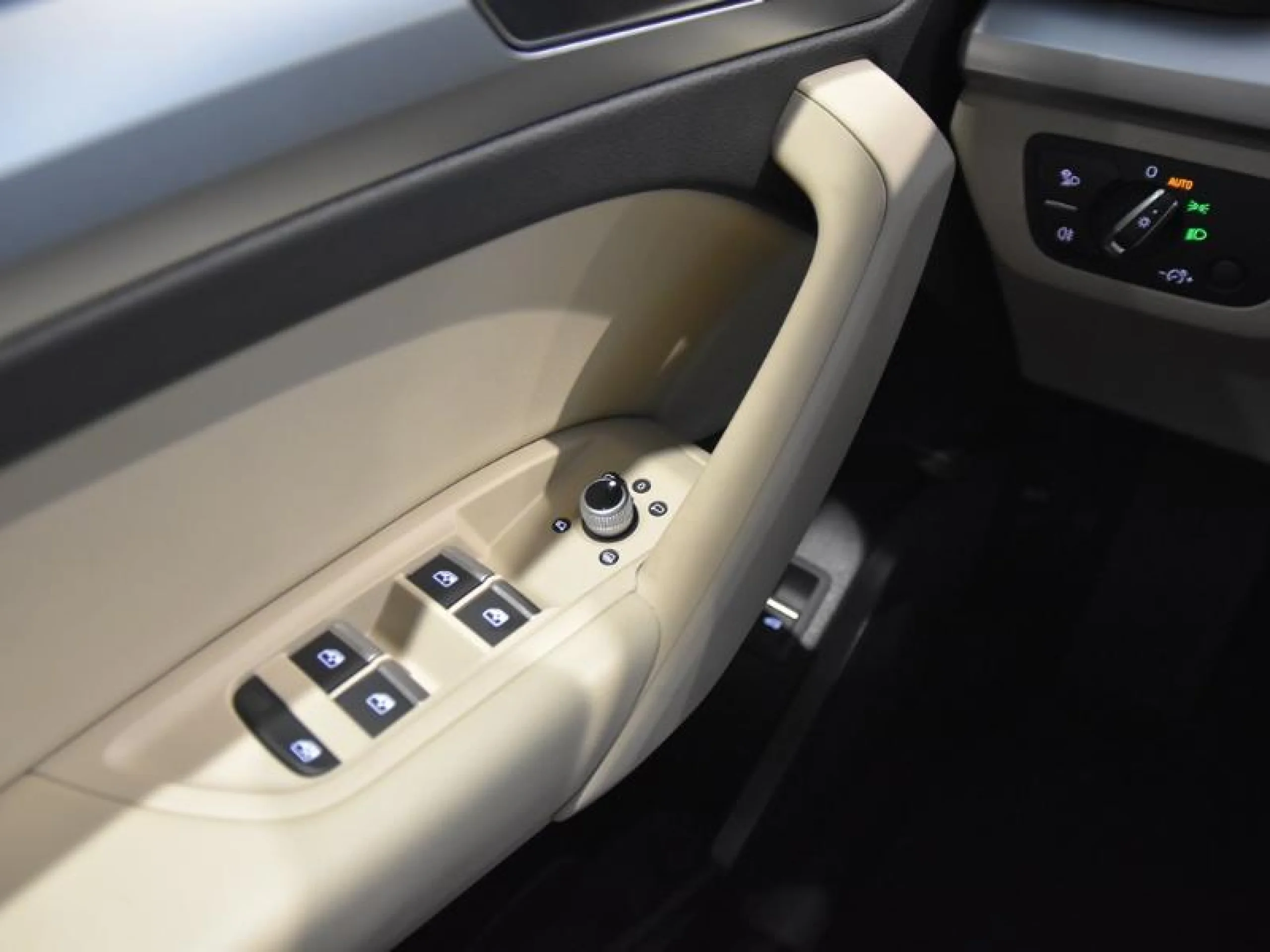 AUDI Q5 ADVANCED 35 TDI 120KW S TRONIC - Foto 18