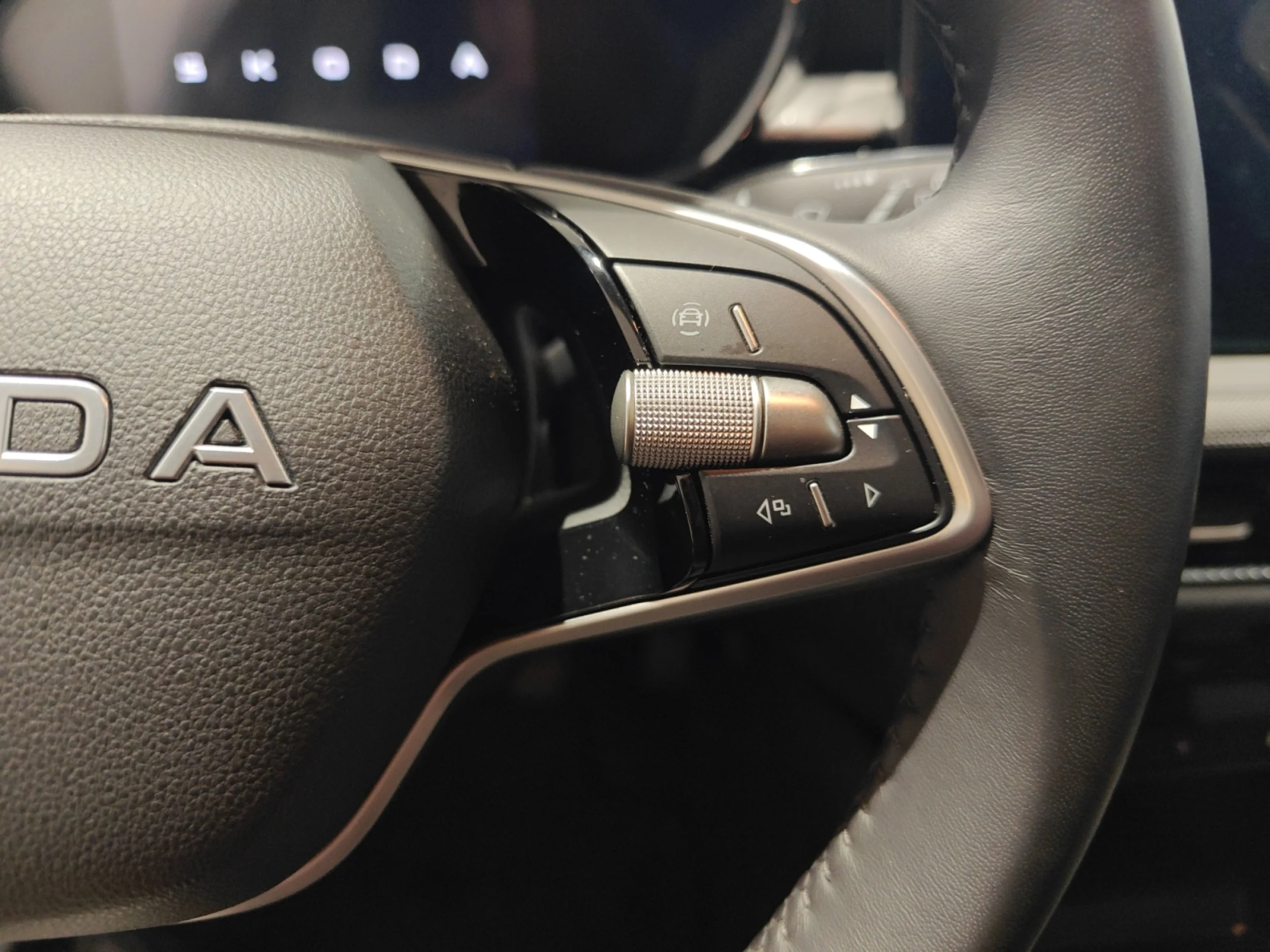 SKODA FABIA 1.0 TSI 70KW (95CV) SELECTION - Foto 10