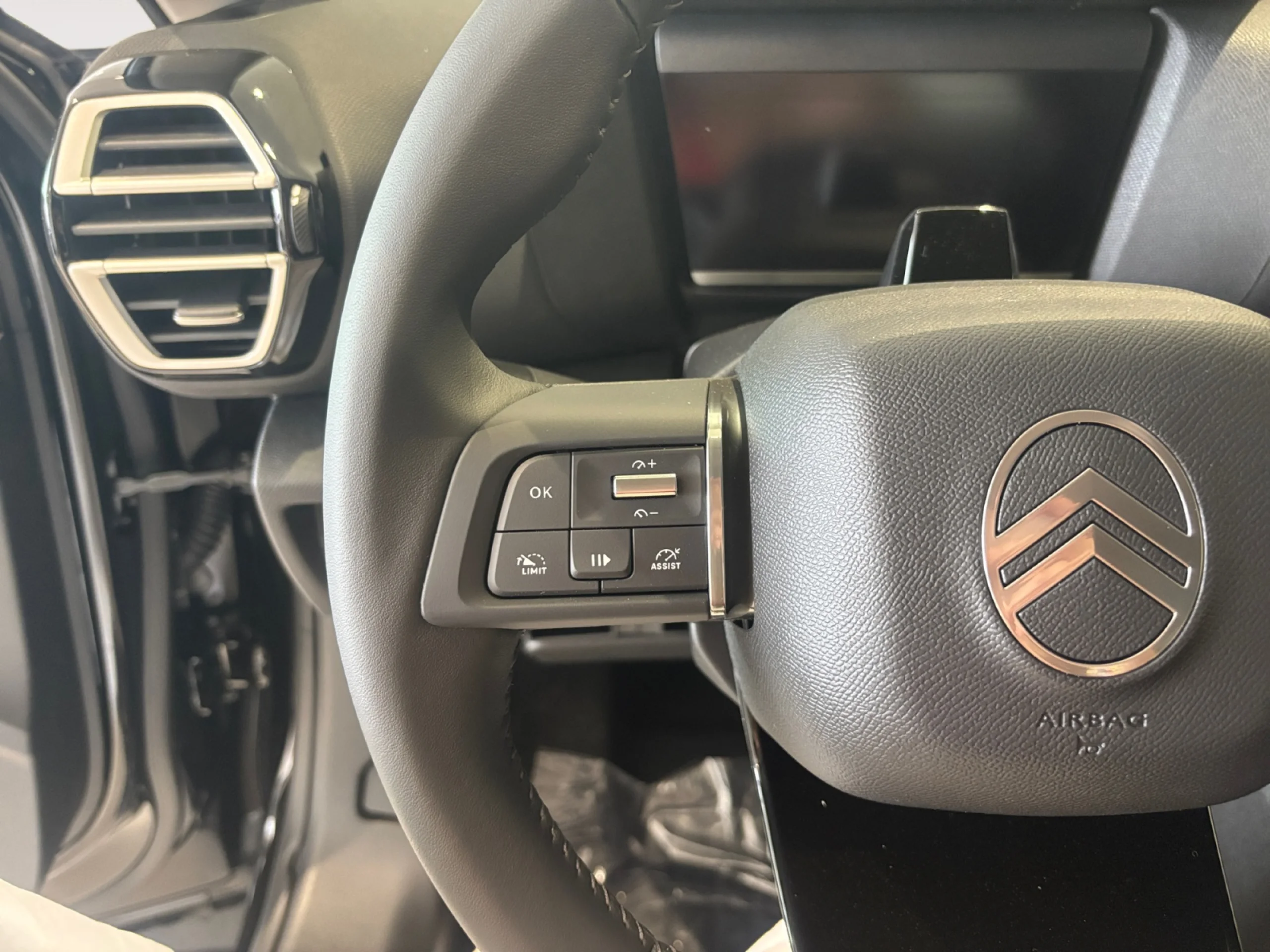 CITROEN C4 NUEVO C4 HYBRID 110 Ë DSC6 PLUS - Foto 11